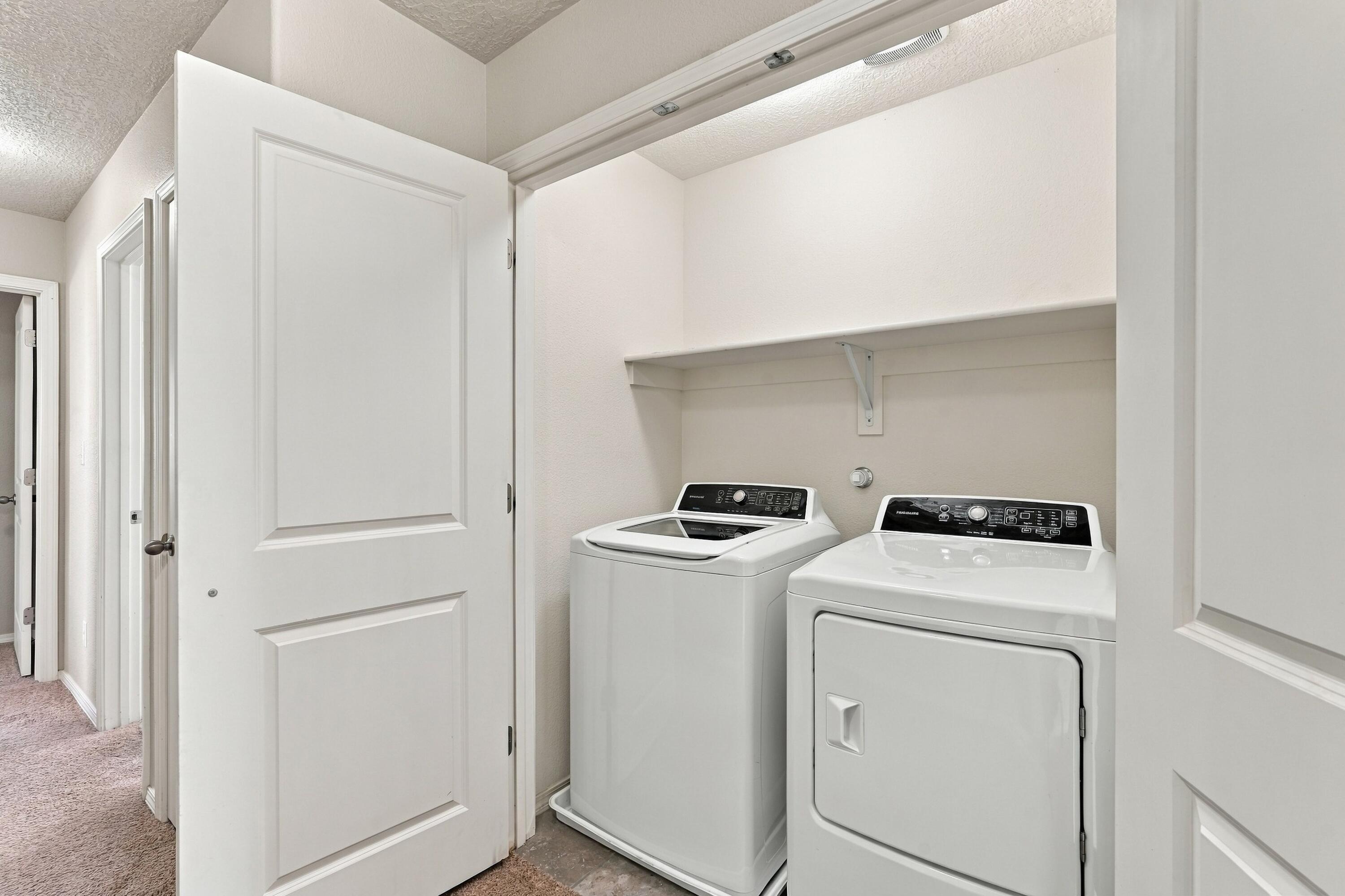 Photo 16 — 3053 Morrissey Street SW