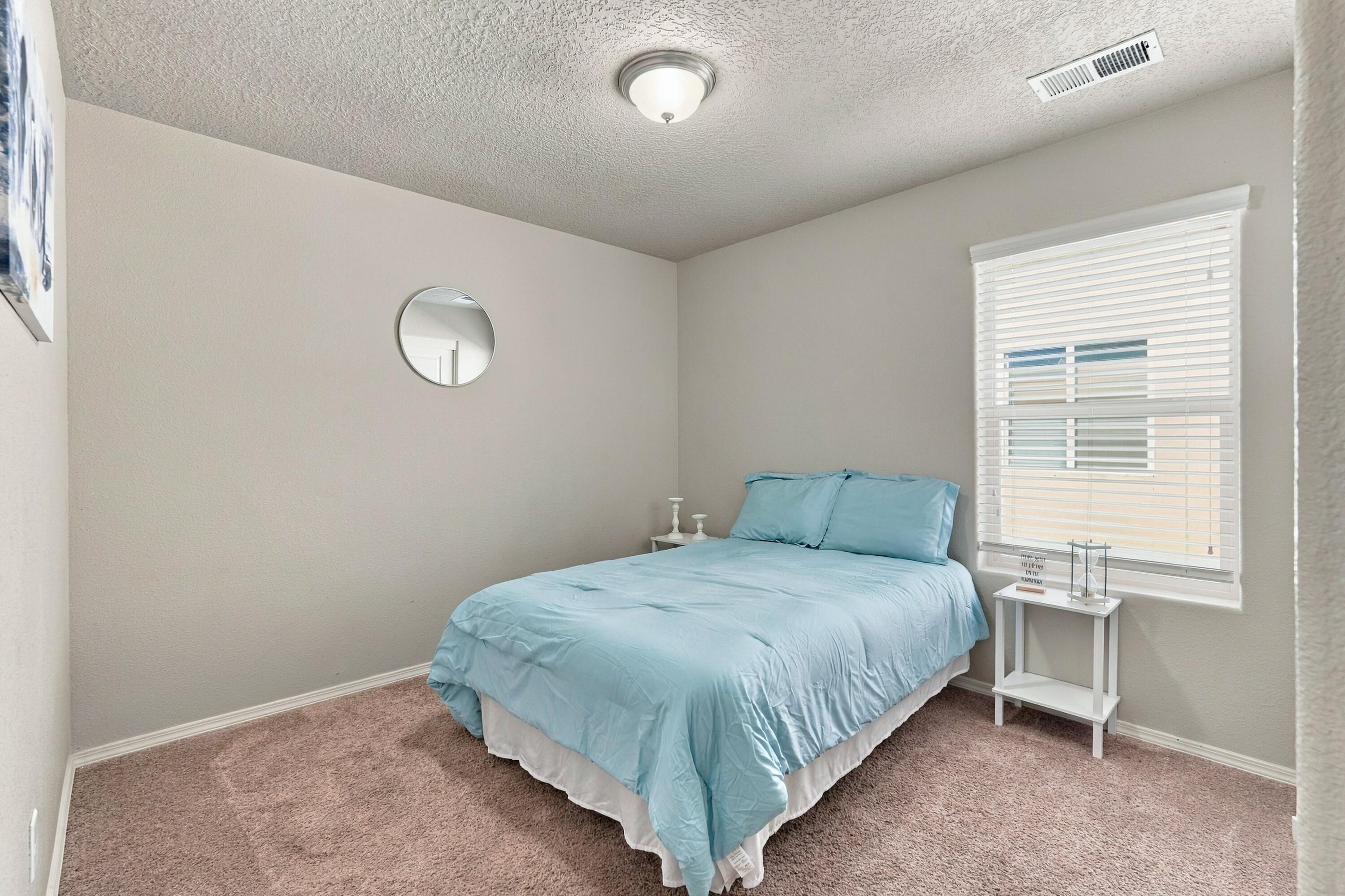 Photo 17 — 3053 Morrissey Street SW