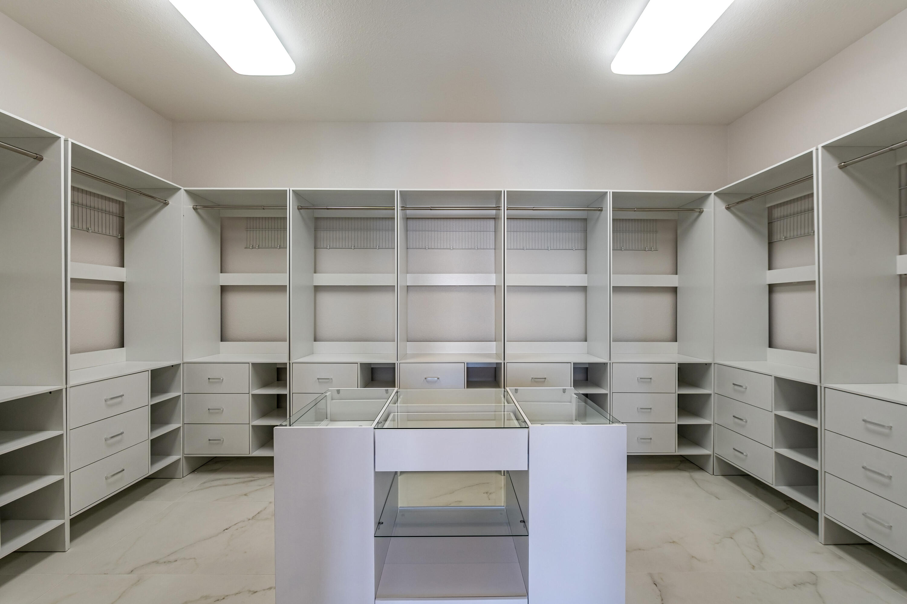 Photo 9 — 7109 Las Nutrias Road NW