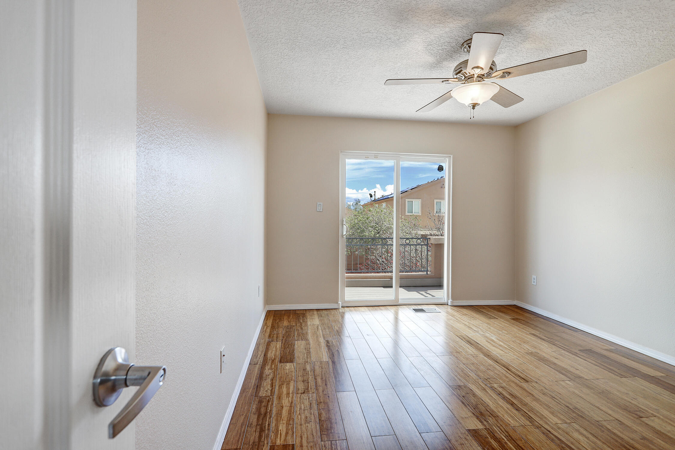 Photo 10 — 2331 Margarita Drive SE