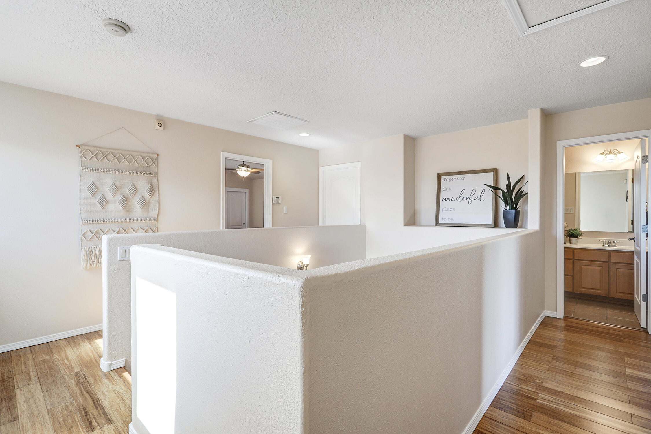Photo 5 — 2331 Margarita Drive SE