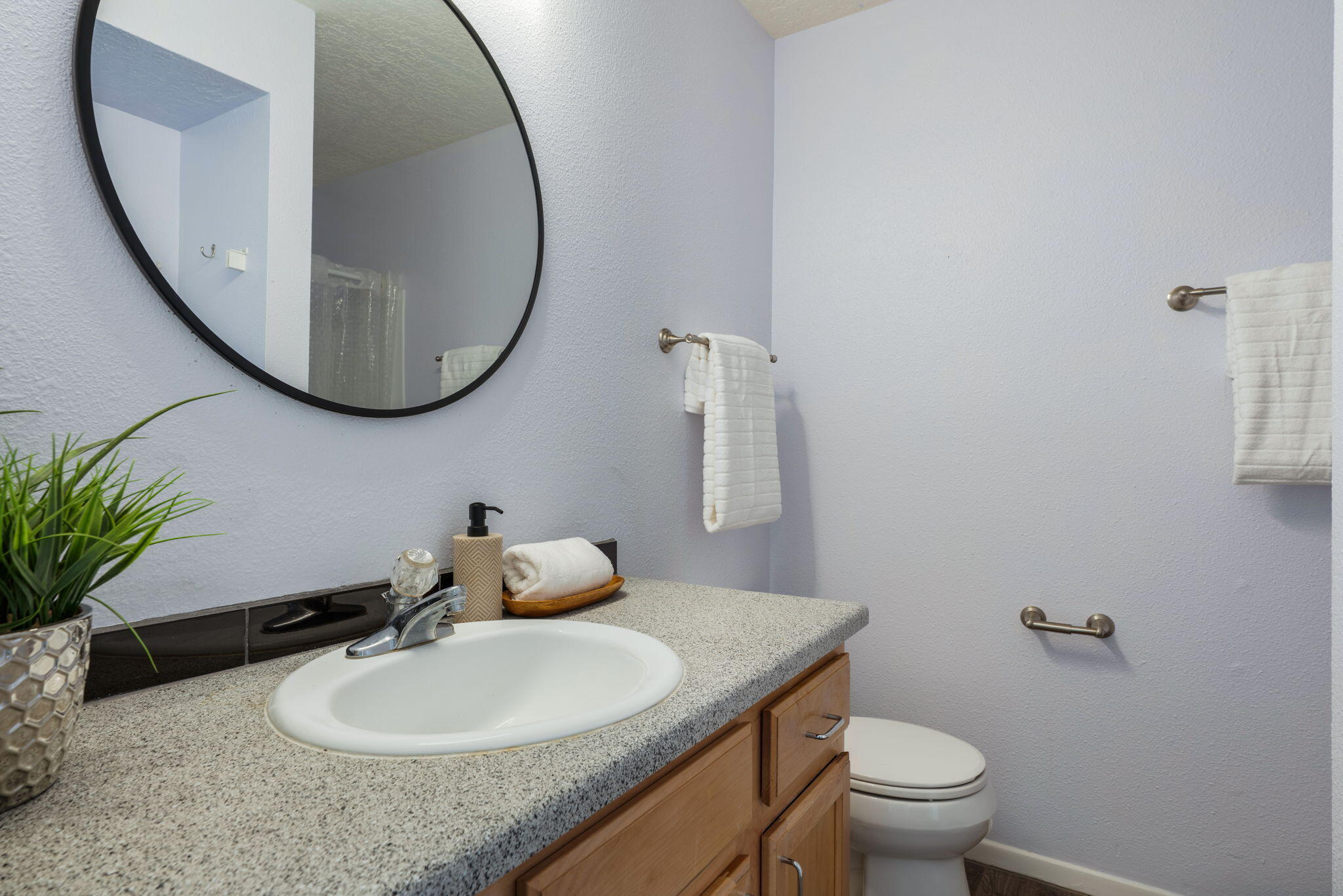 Photo 15 — 13266 Candelaria Road NE