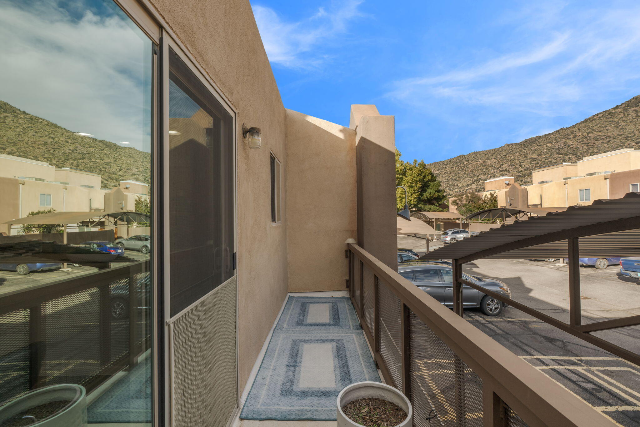 Photo 8 — 13266 Candelaria Road NE