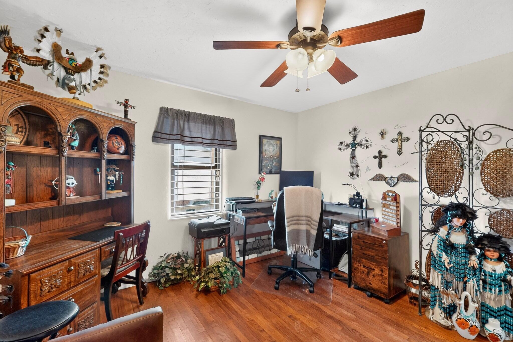 Photo 14 — 519 Palo Duro Avenue NW