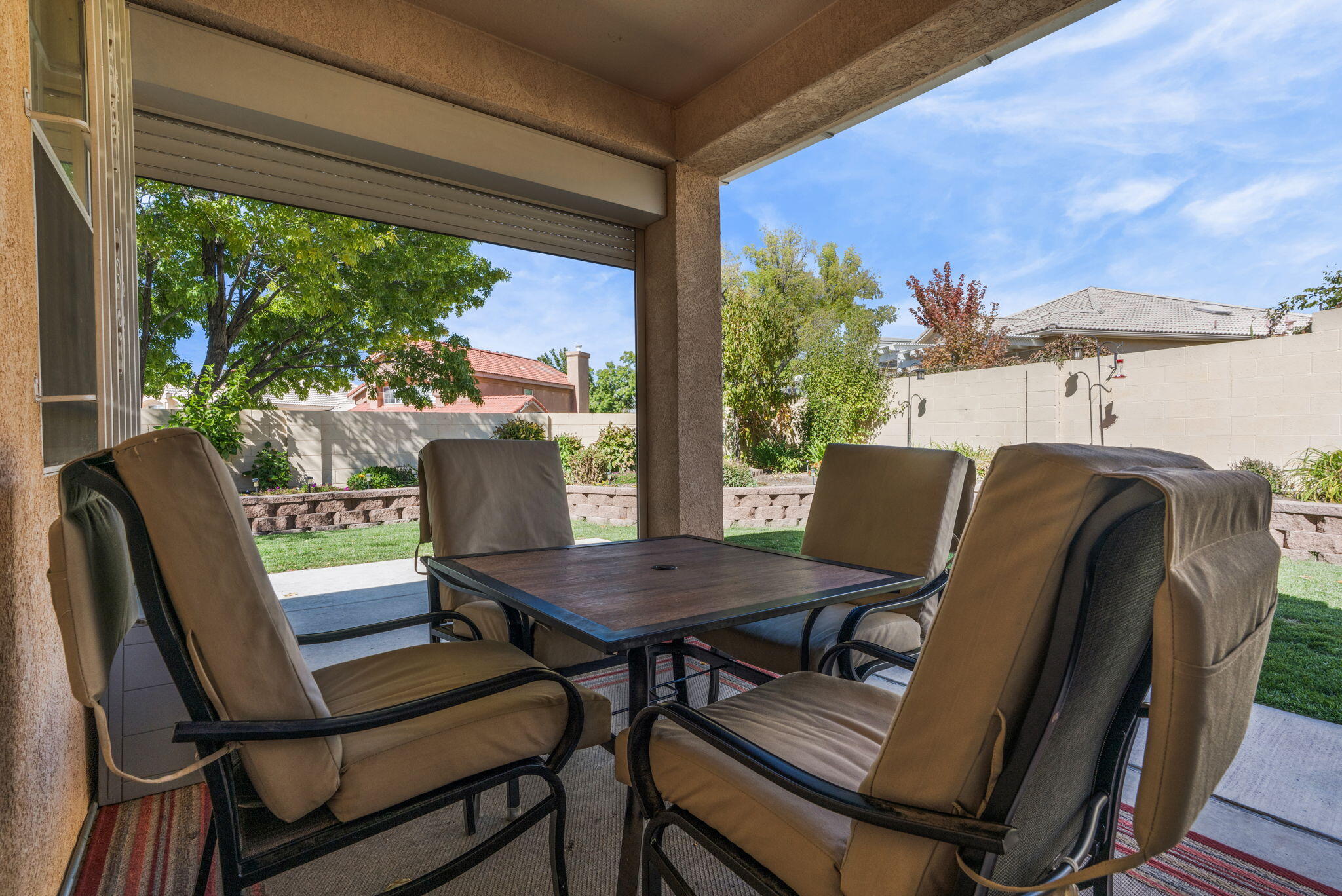 Photo 8 — 7509 Palomas Park Avenue NE