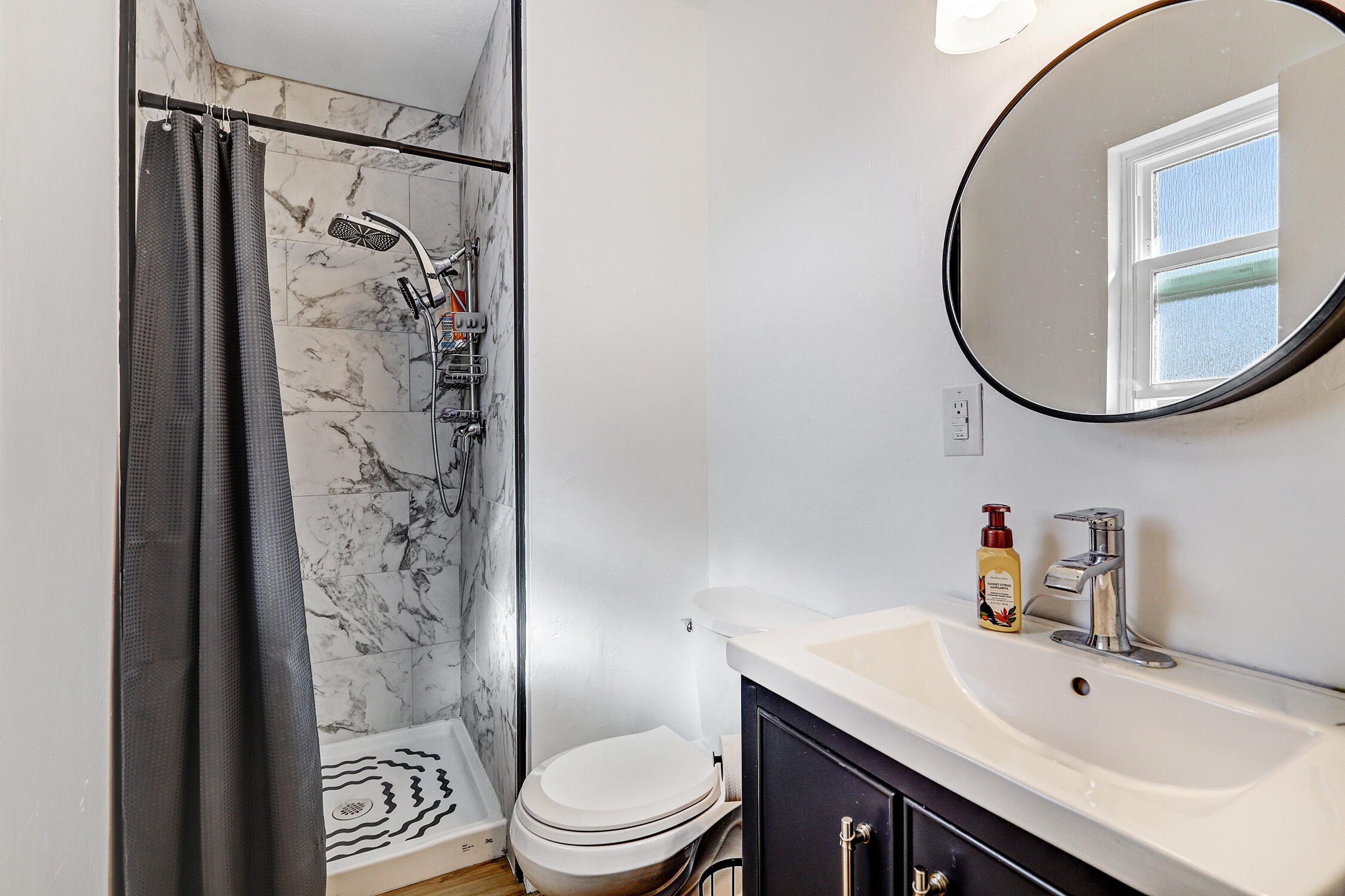 Photo 10 — 11904 Brentwood Hills Boulevard NE