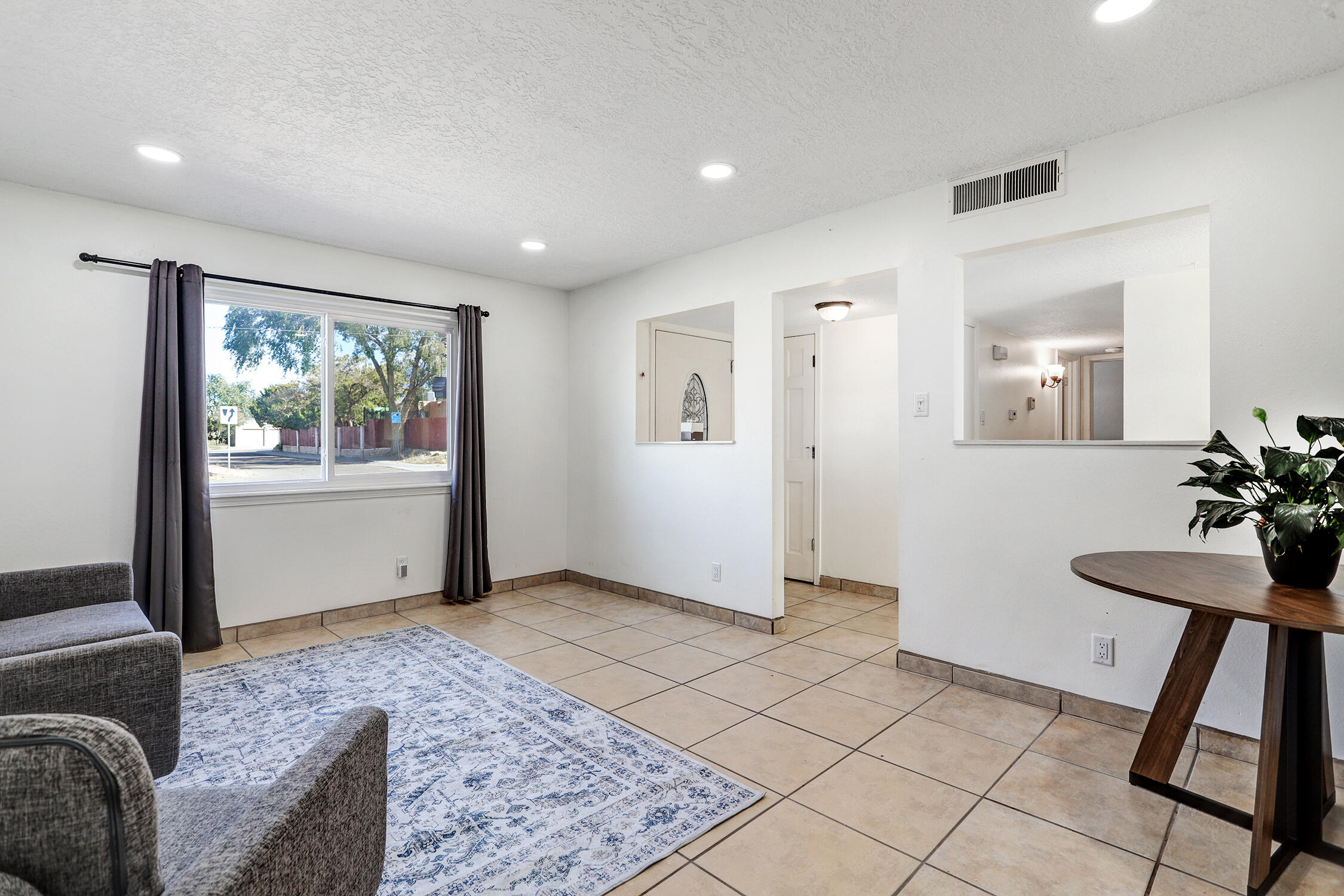 Photo 19 — 11904 Brentwood Hills Boulevard NE