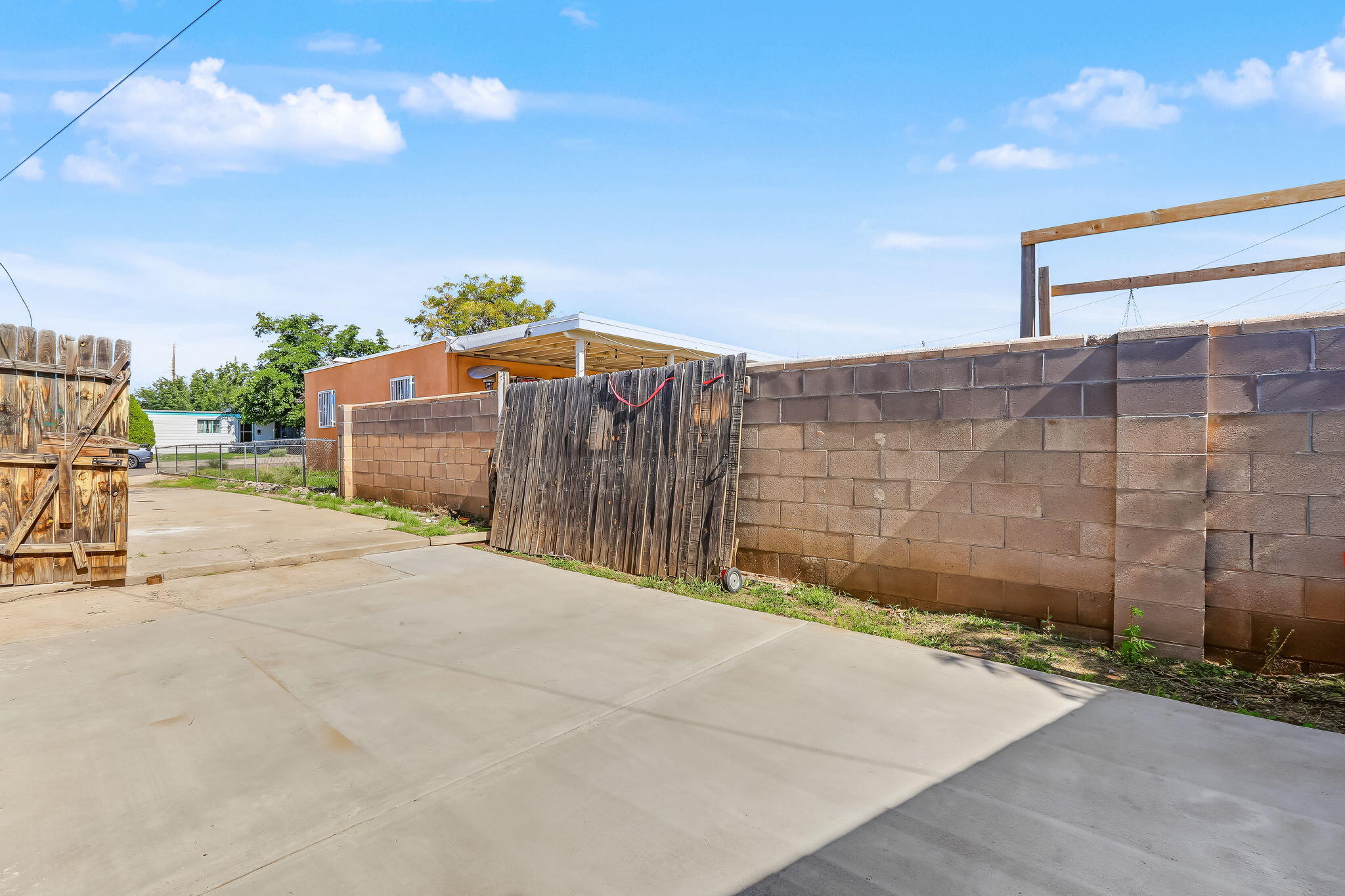 Photo 6 — 5110 Cherokee Road NE