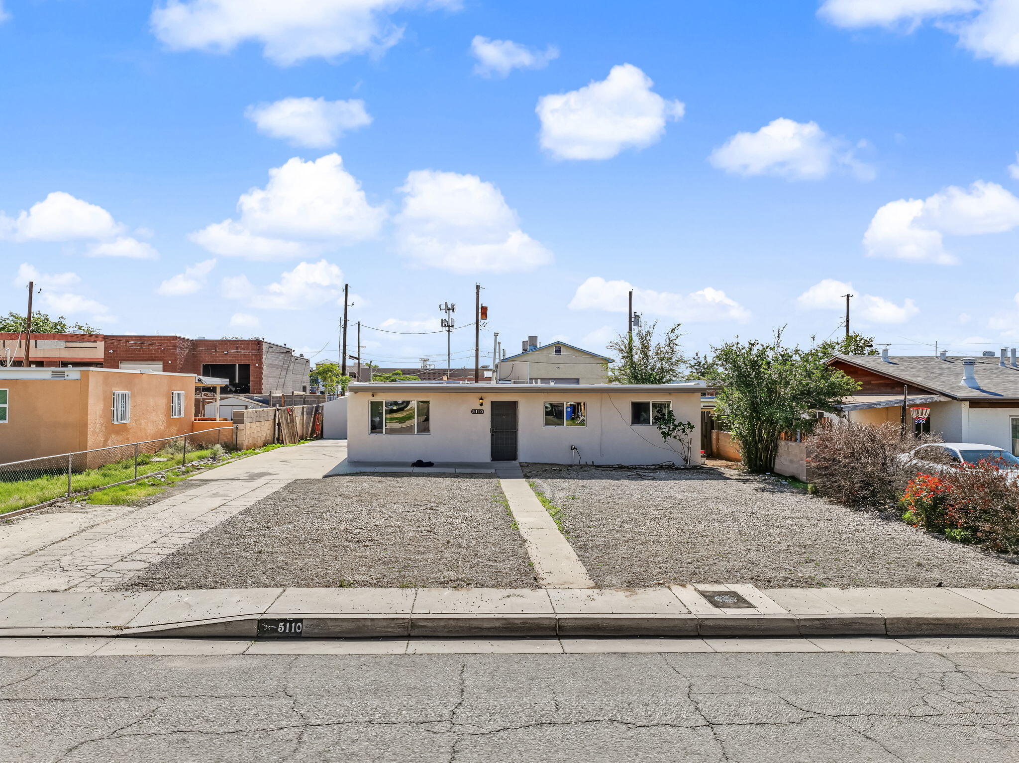 Photo 4 — 5110 Cherokee Road NE