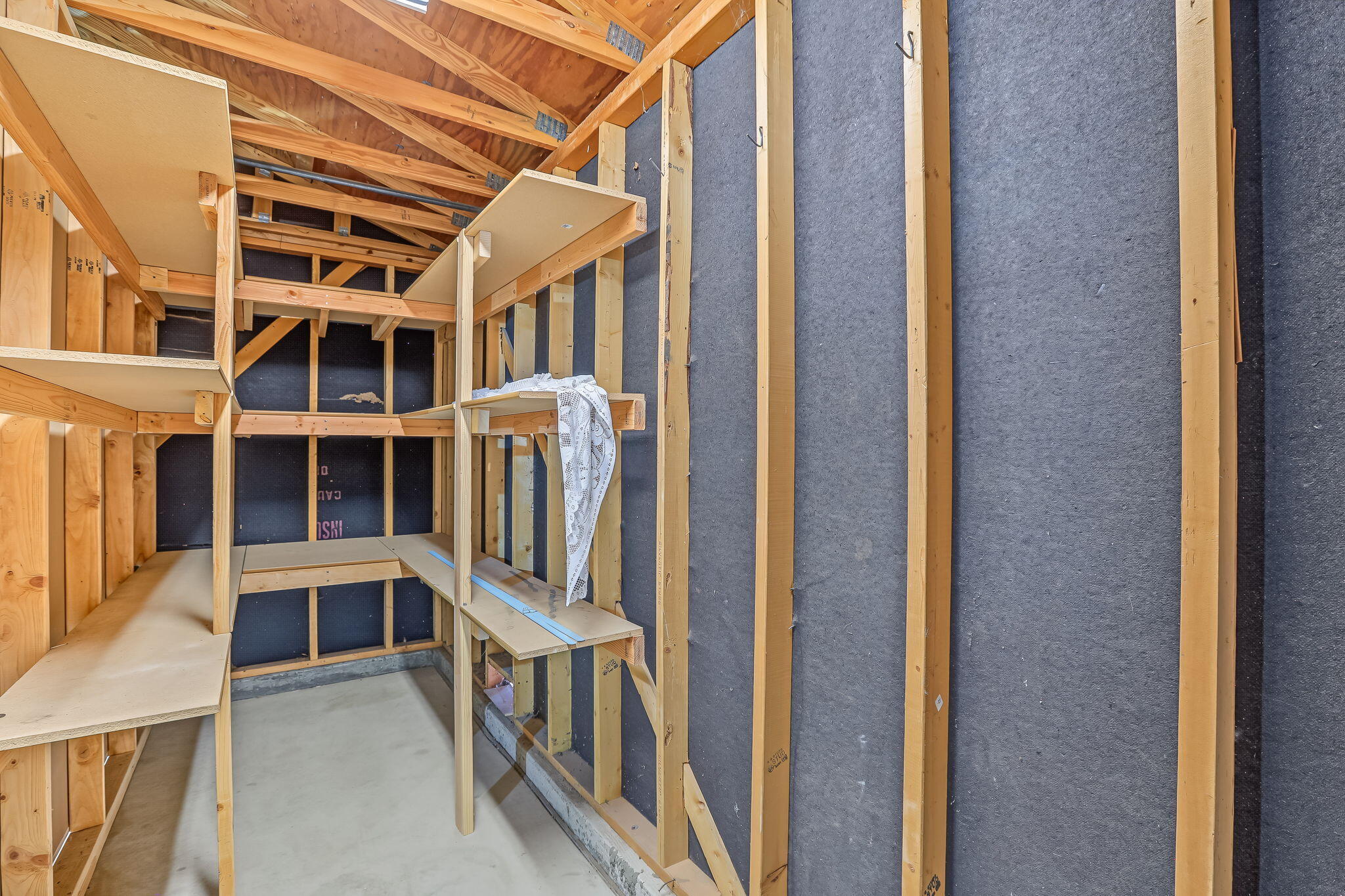 Photo 16 — 7041 Luella Anne Drive NE