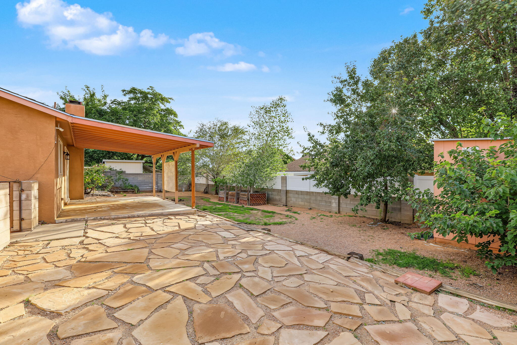 Photo 13 — 7041 Luella Anne Drive NE