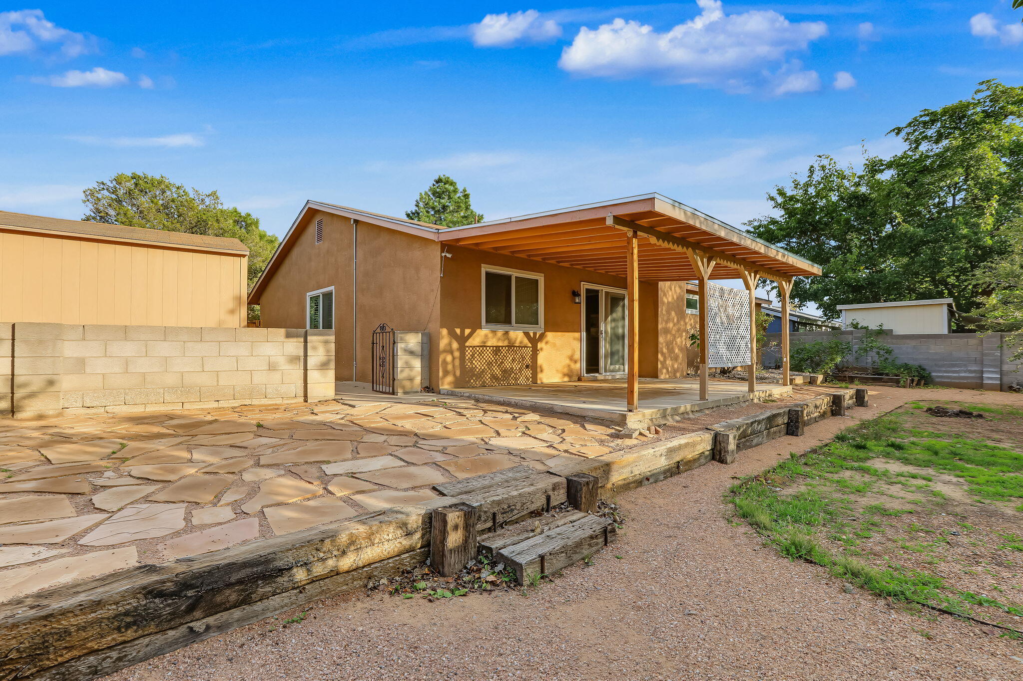 Photo 12 — 7041 Luella Anne Drive NE