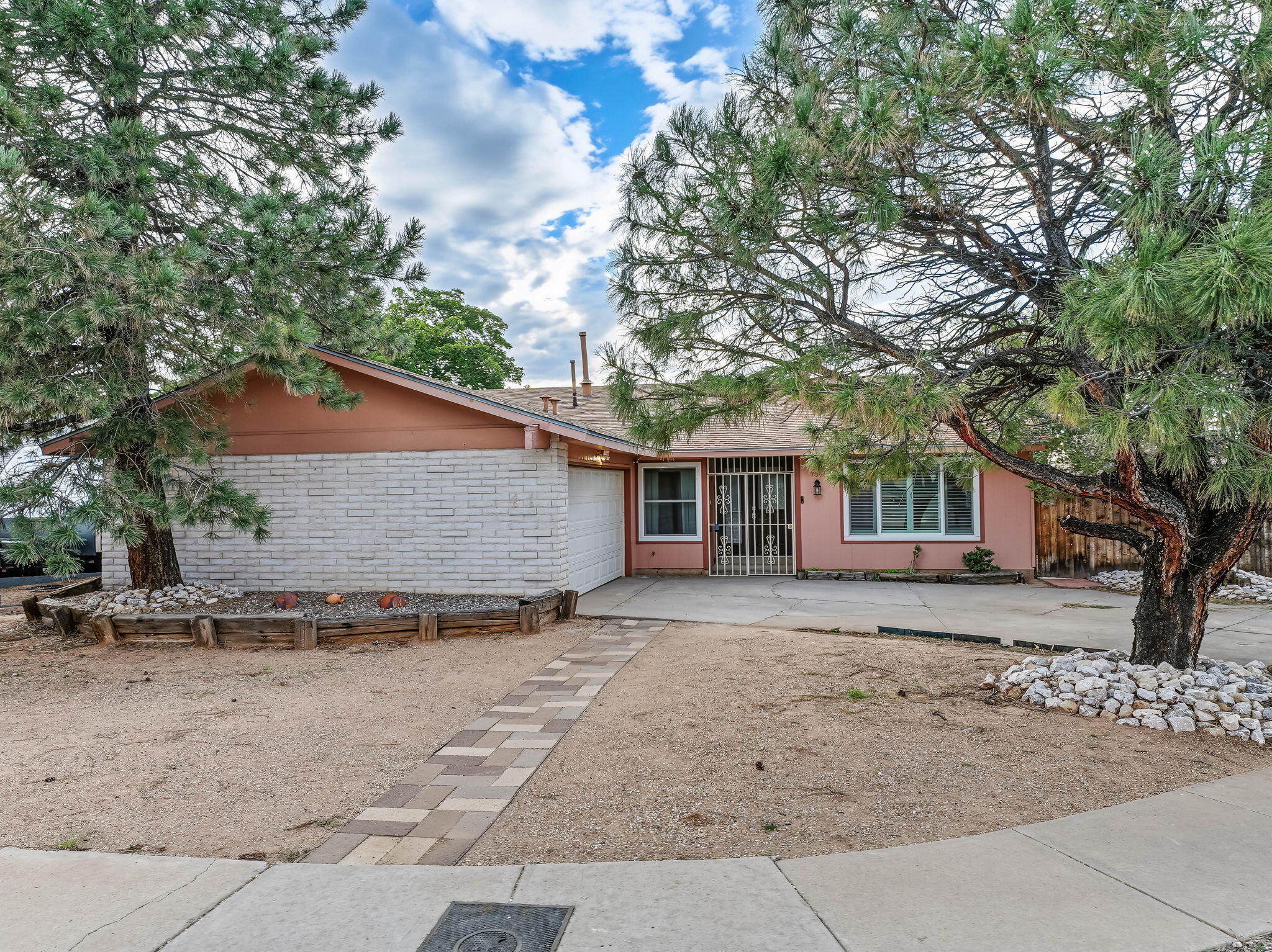 Photo 7 — 7041 Luella Anne Drive NE