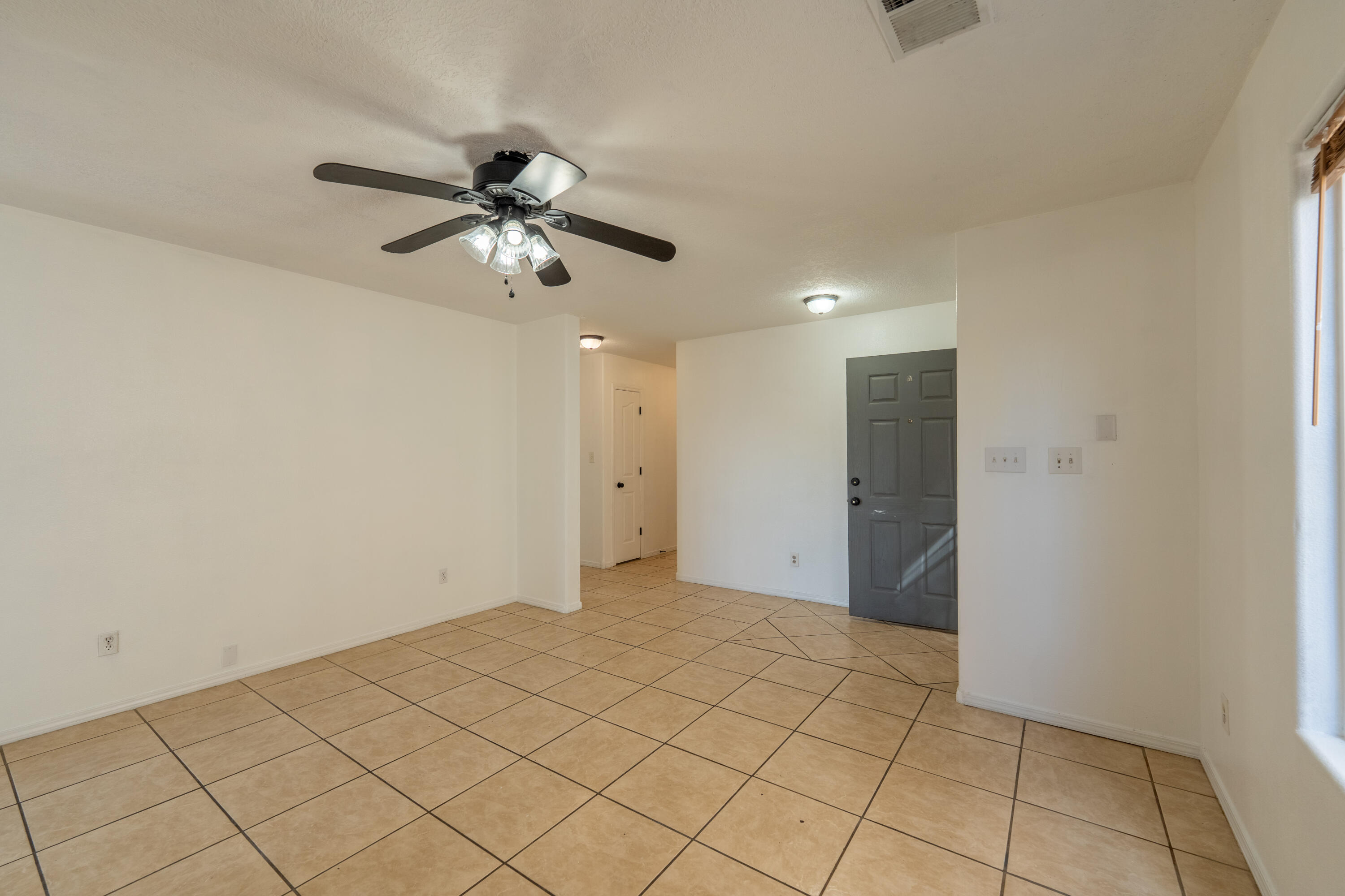 Photo 11 — 512 Desert Maize Drive SW