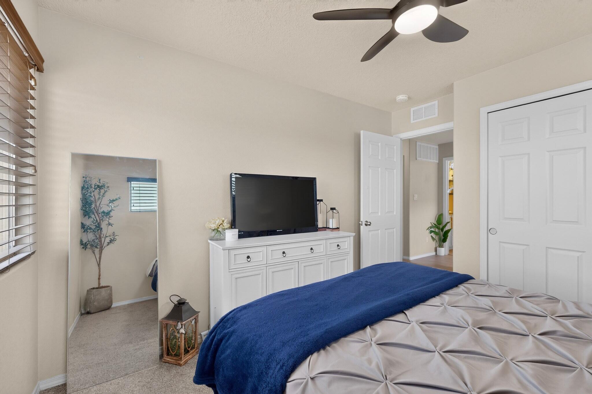 Photo 12 — 6506 Desert Spirit Road NW