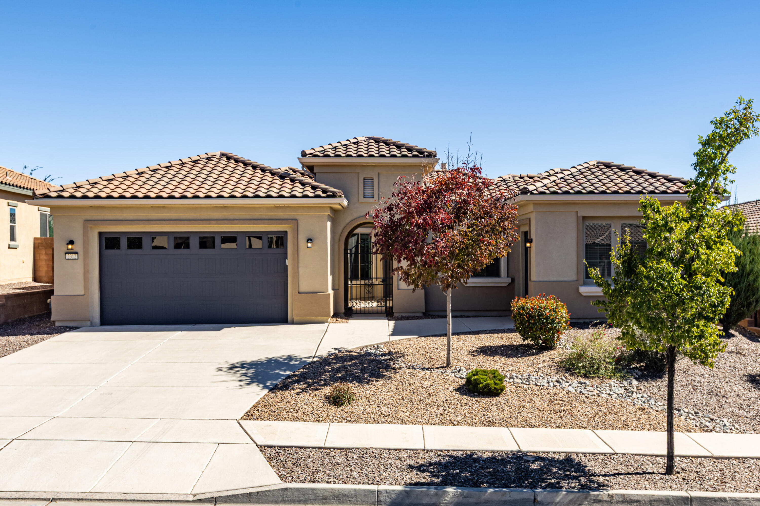 2312 Granite Mountain Loop NW, Albuquerque, NM 87120