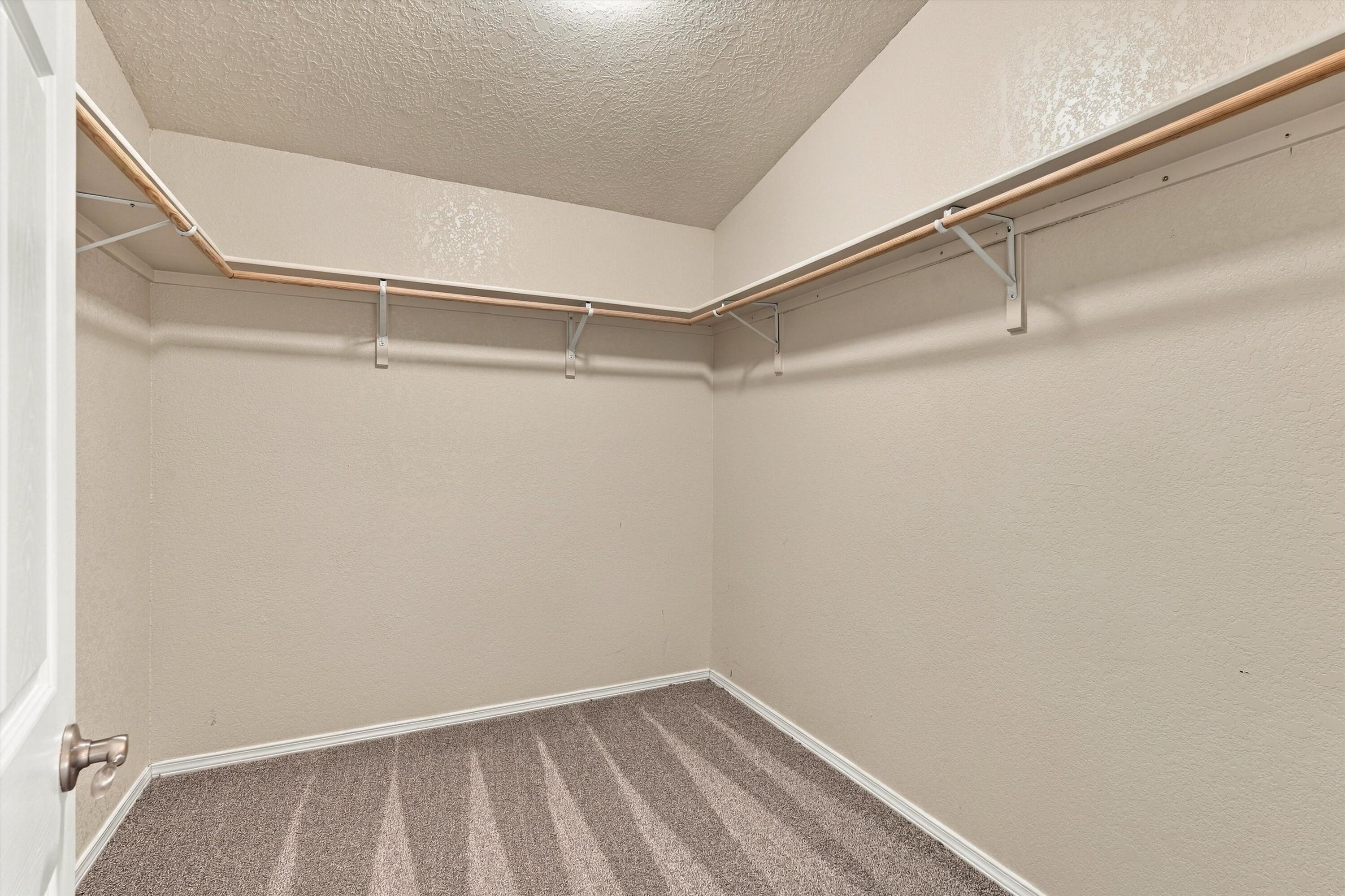 Photo 11 — 9905 Nacimiento Street NW