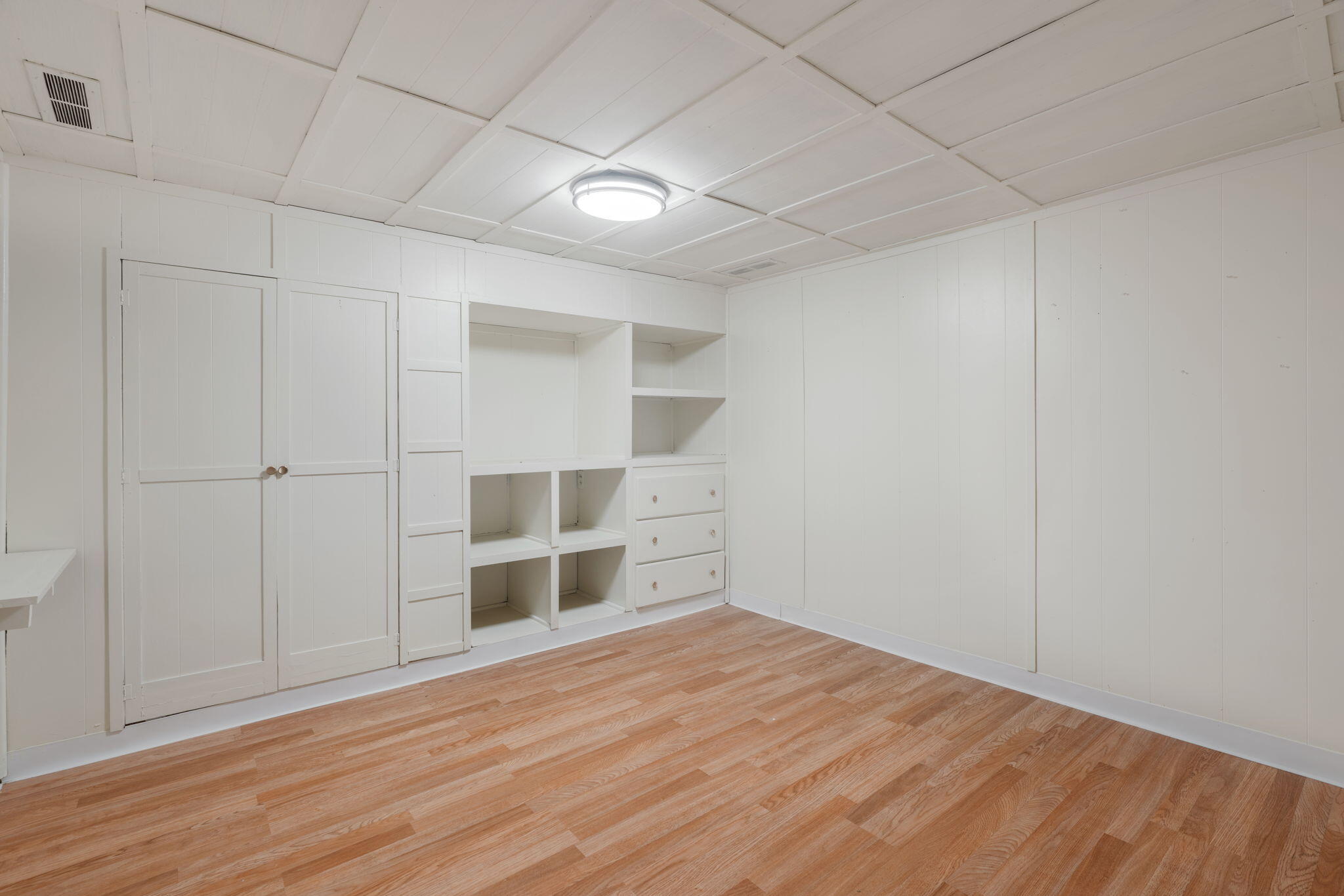 Photo 18 — 3600 Garcia Street NE