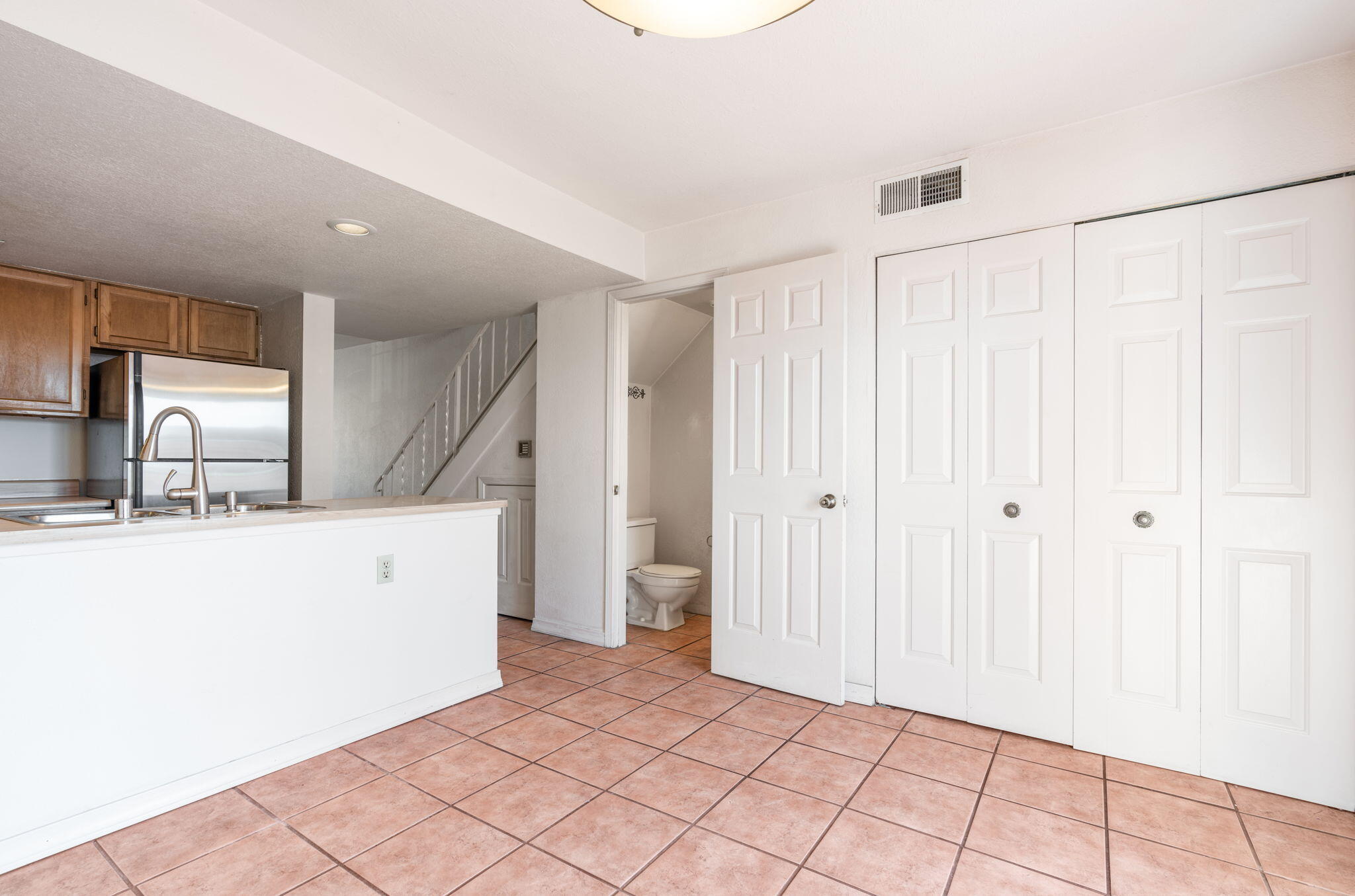 Photo 12 — 3301 Monroe Street NE UNIT L125