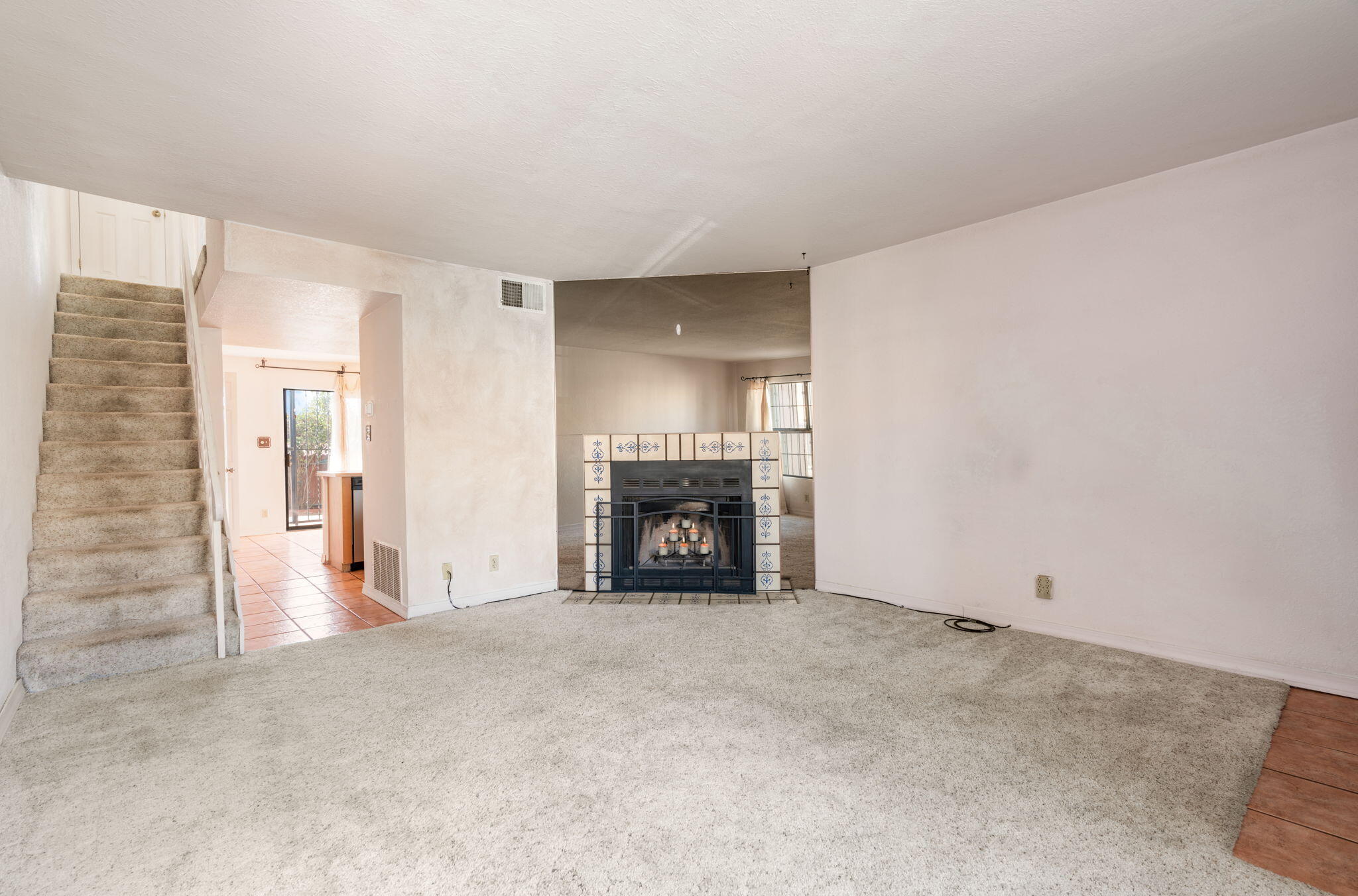 Photo 7 — 3301 Monroe Street NE UNIT L125