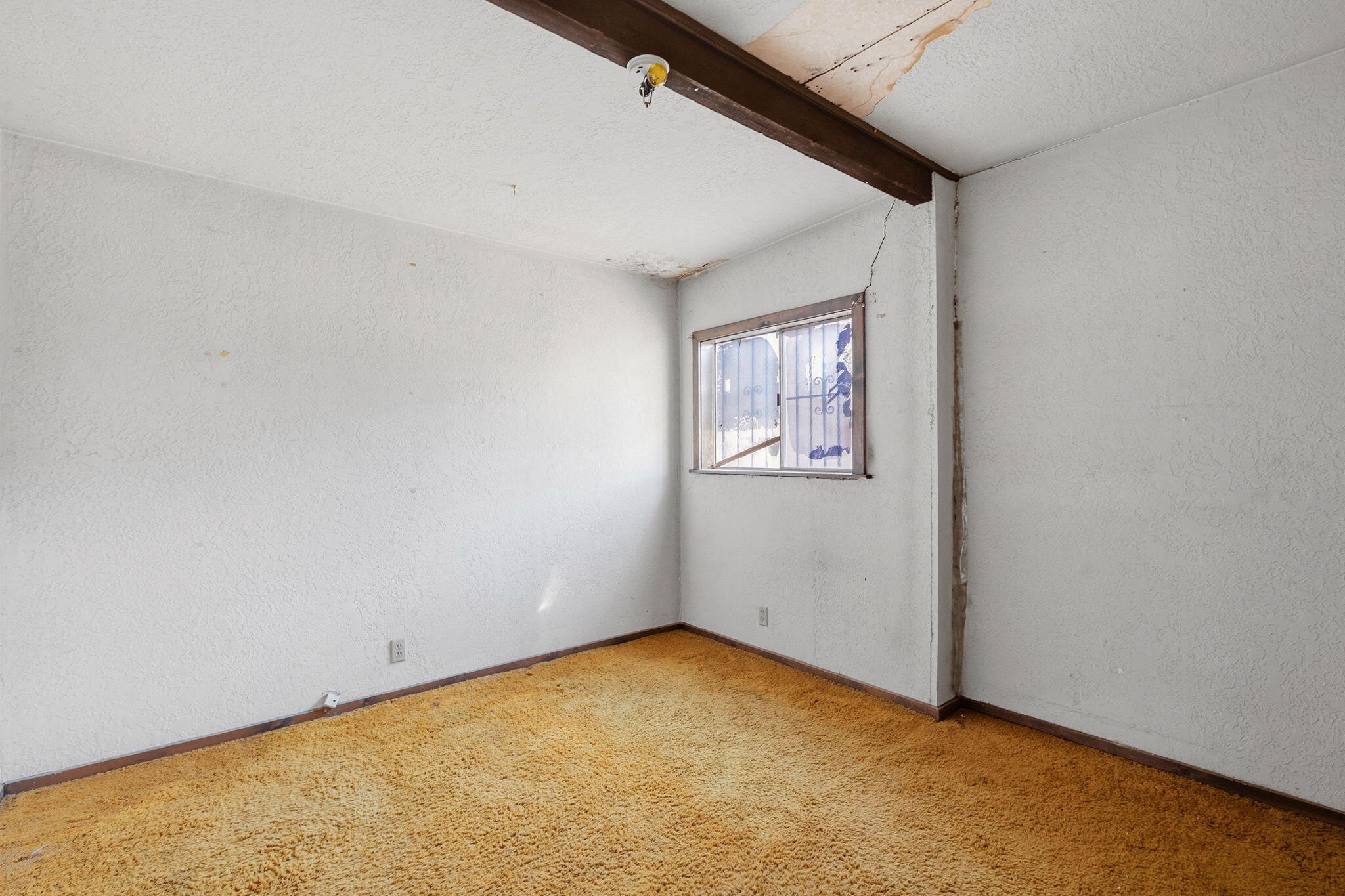 Photo 17 — 504 Marble Avenue NW