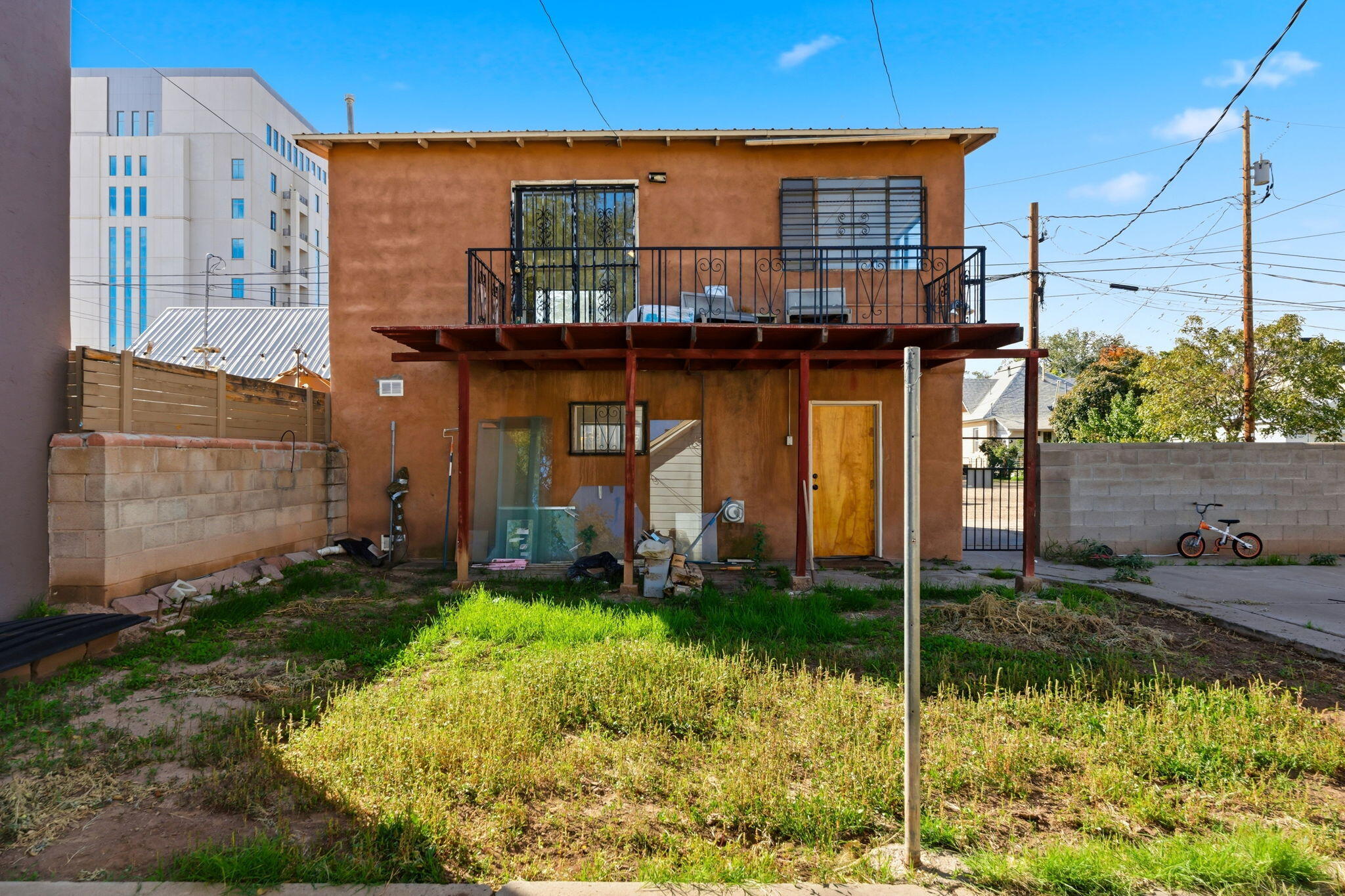 Photo 19 — 504 Marble Avenue NW