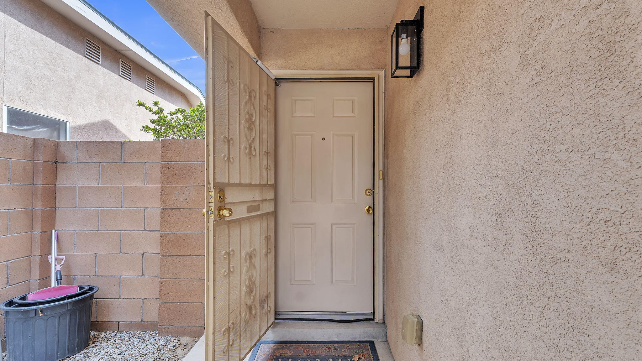Photo 16 — 640 Cottontail Street SW