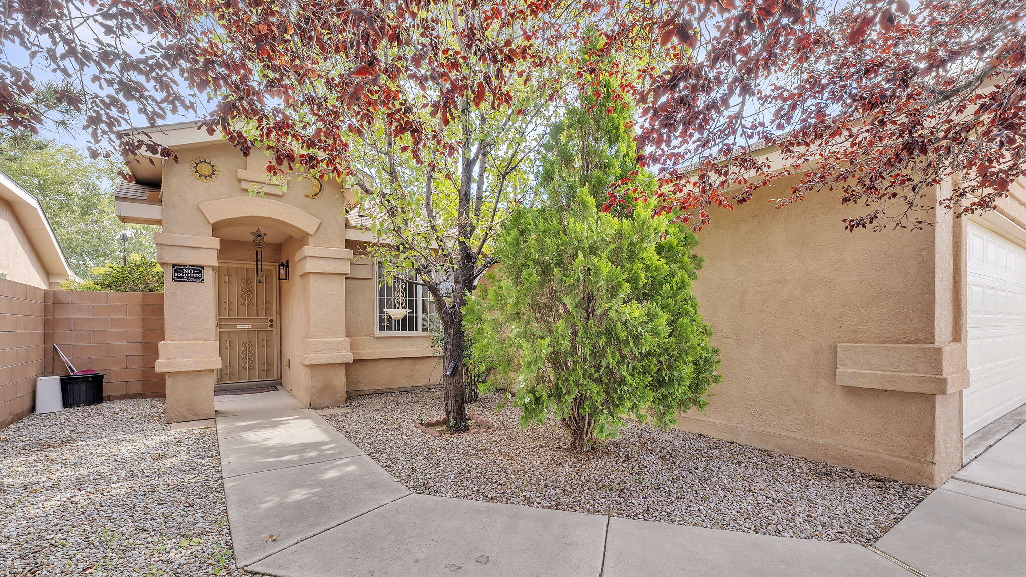 Photo 14 — 640 Cottontail Street SW