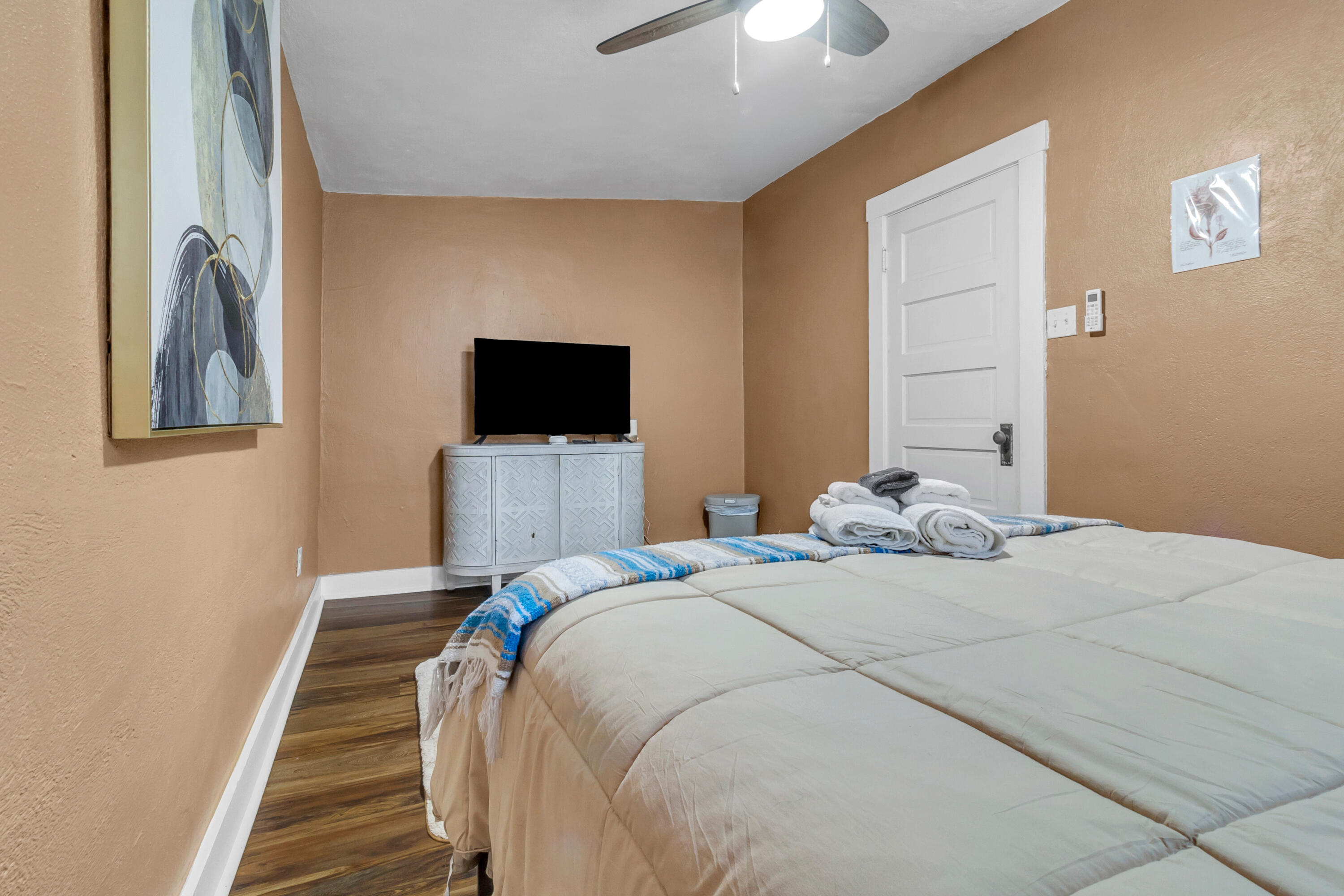 Photo 19 — 1208 12th Street NW