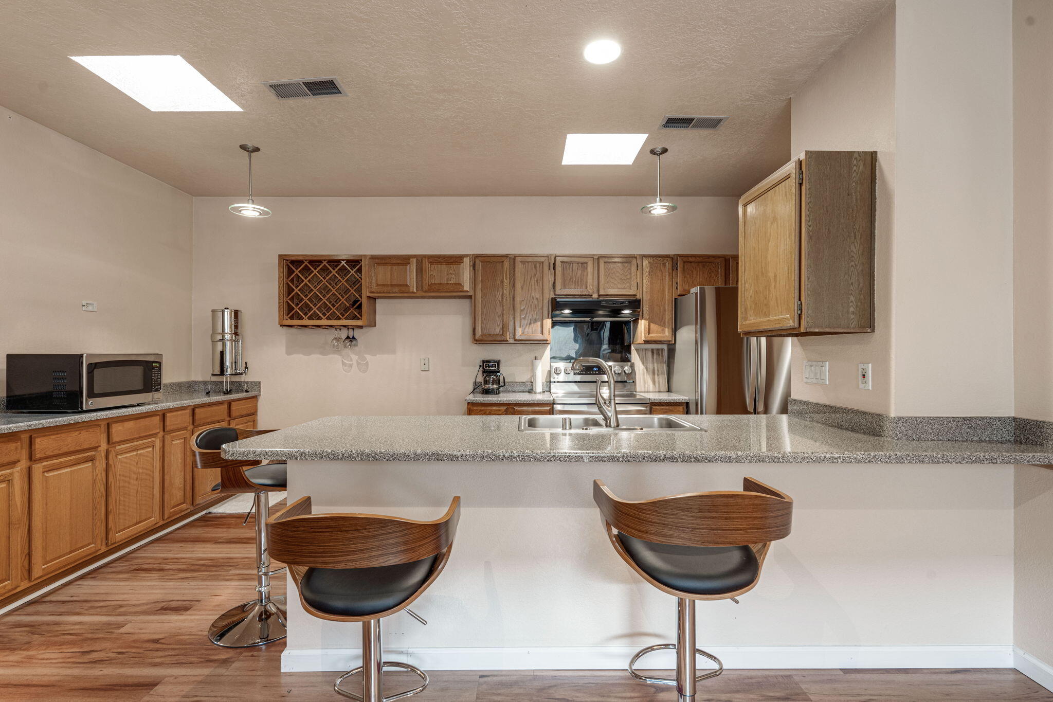 Photo 10 — 6545 Keeling Street NW