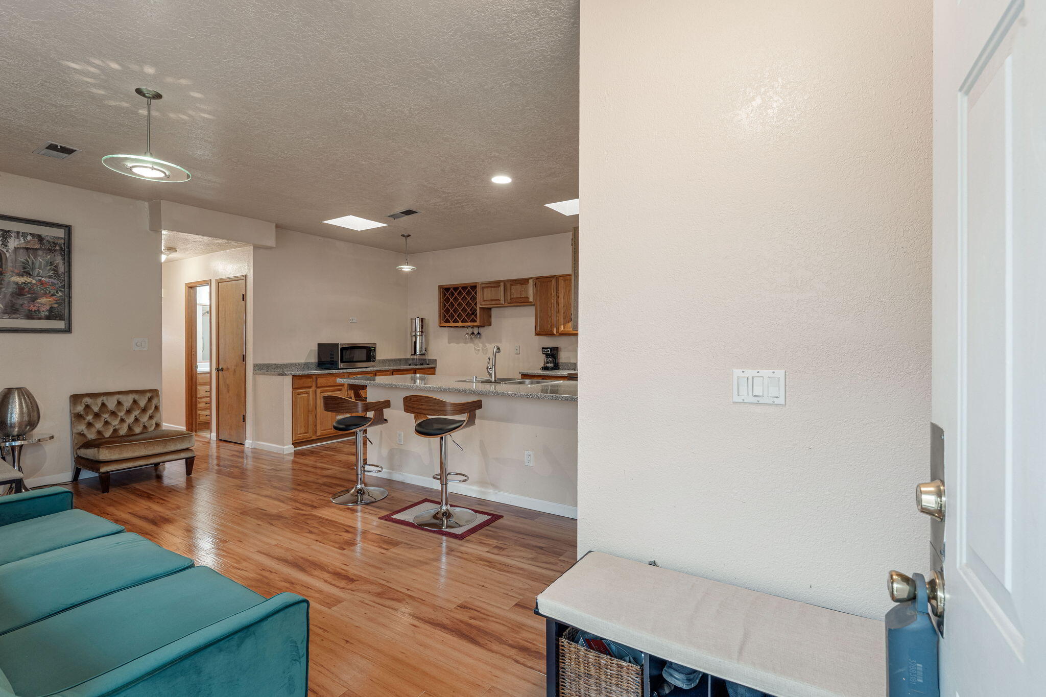Photo 8 — 6545 Keeling Street NW