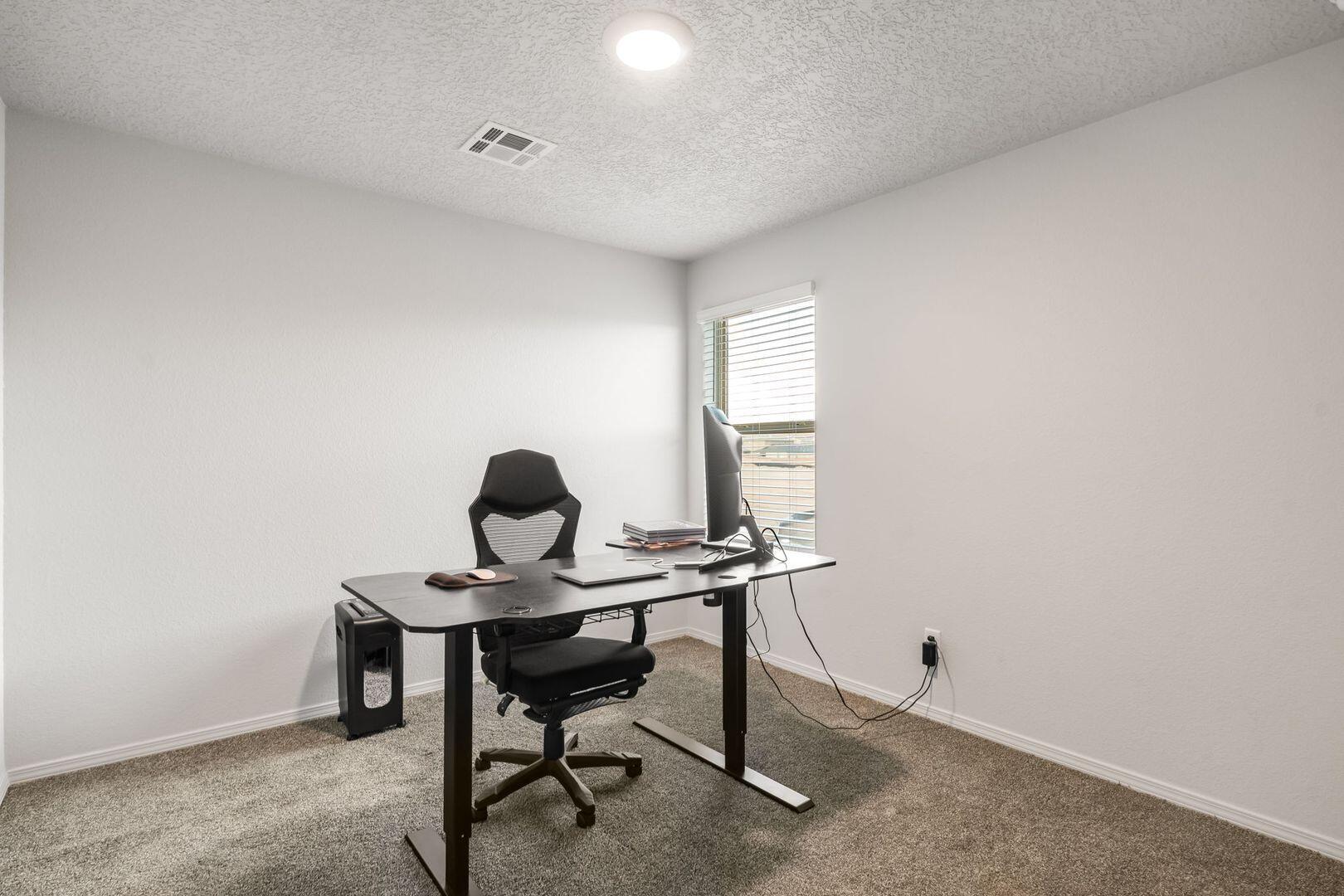 Photo 11 — 1504 Woods Street