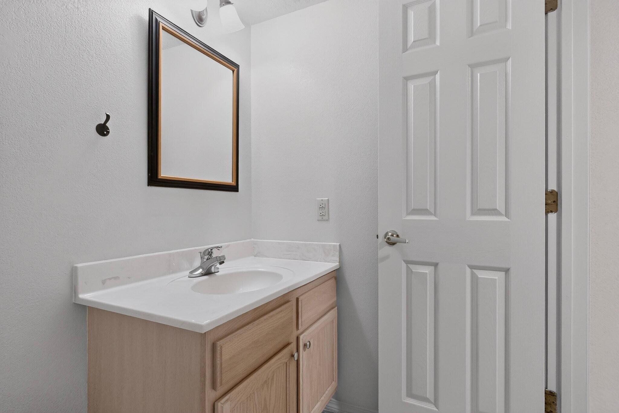 Photo 5 — 5151 Mirada Drive NW