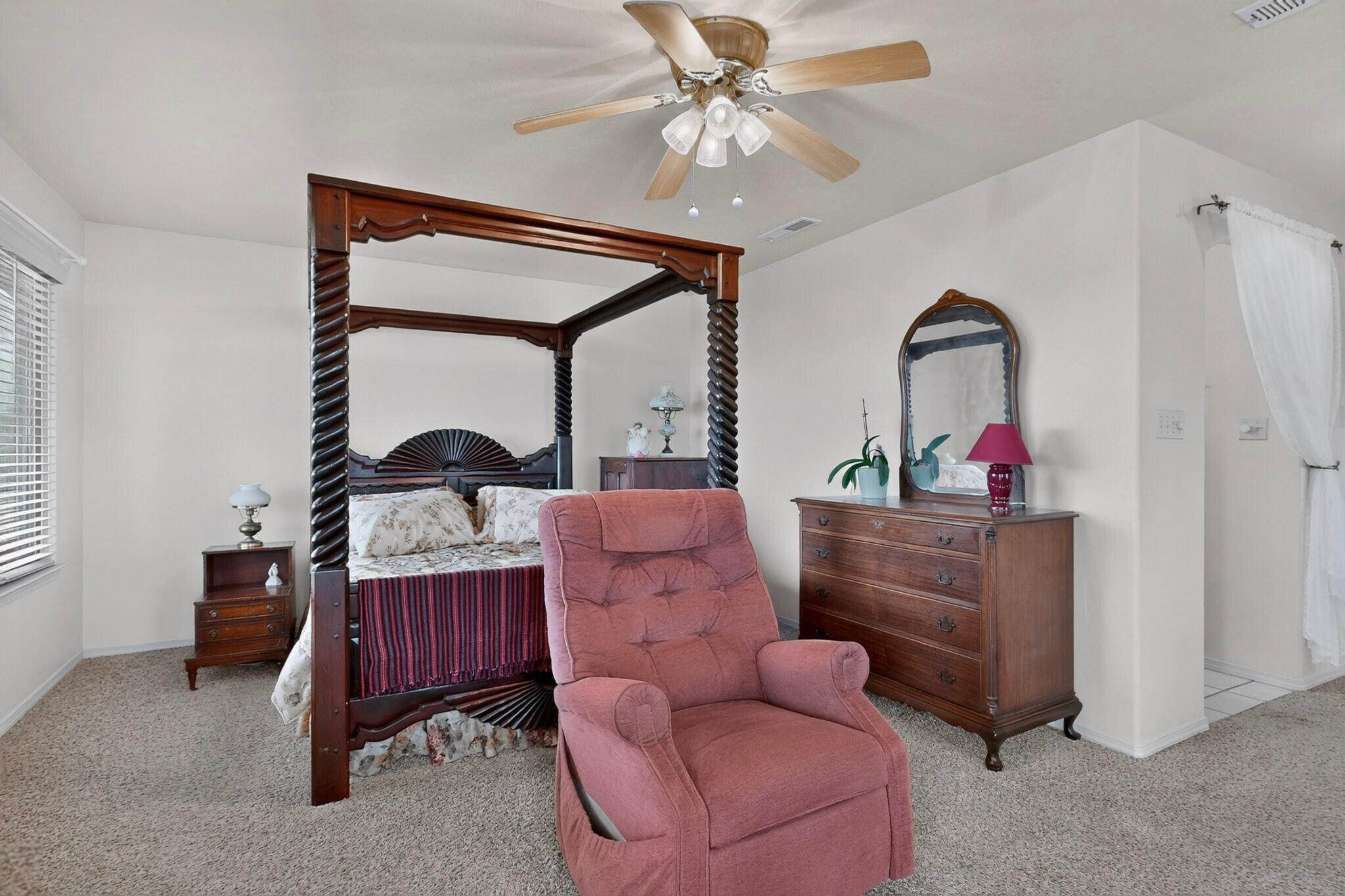 Photo 7 — 5151 Mirada Drive NW