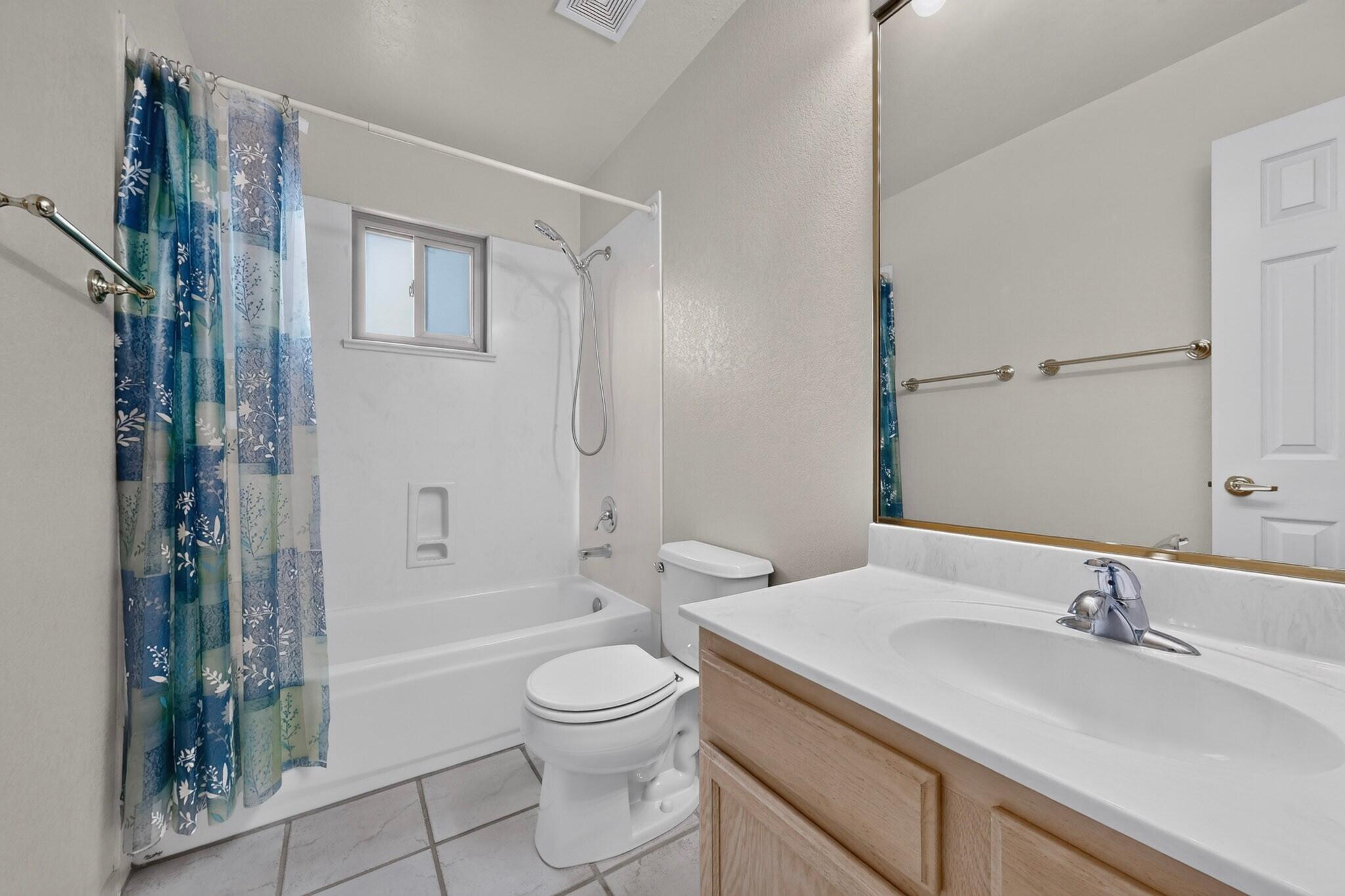 Photo 14 — 5151 Mirada Drive NW