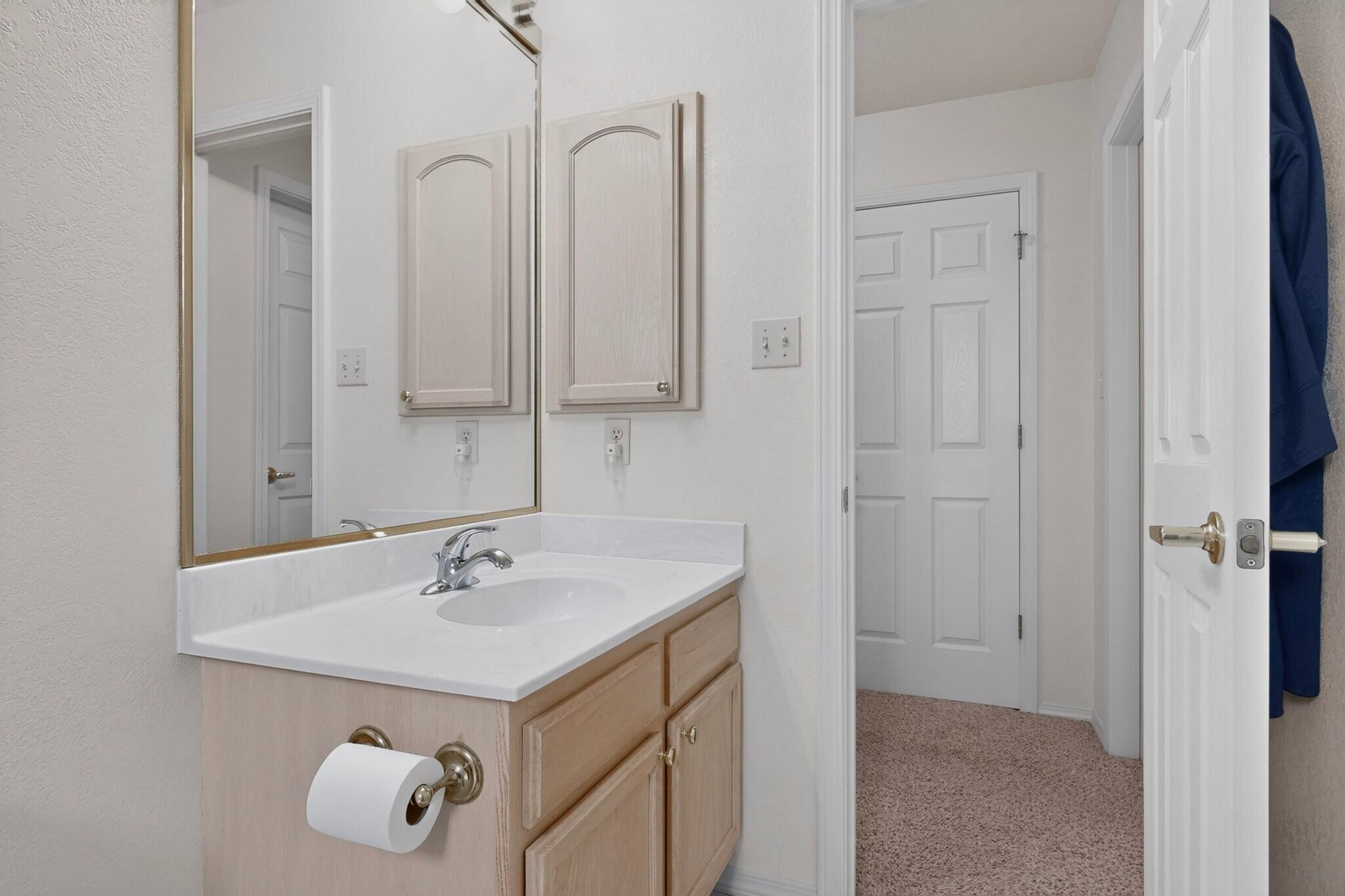Photo 15 — 5151 Mirada Drive NW