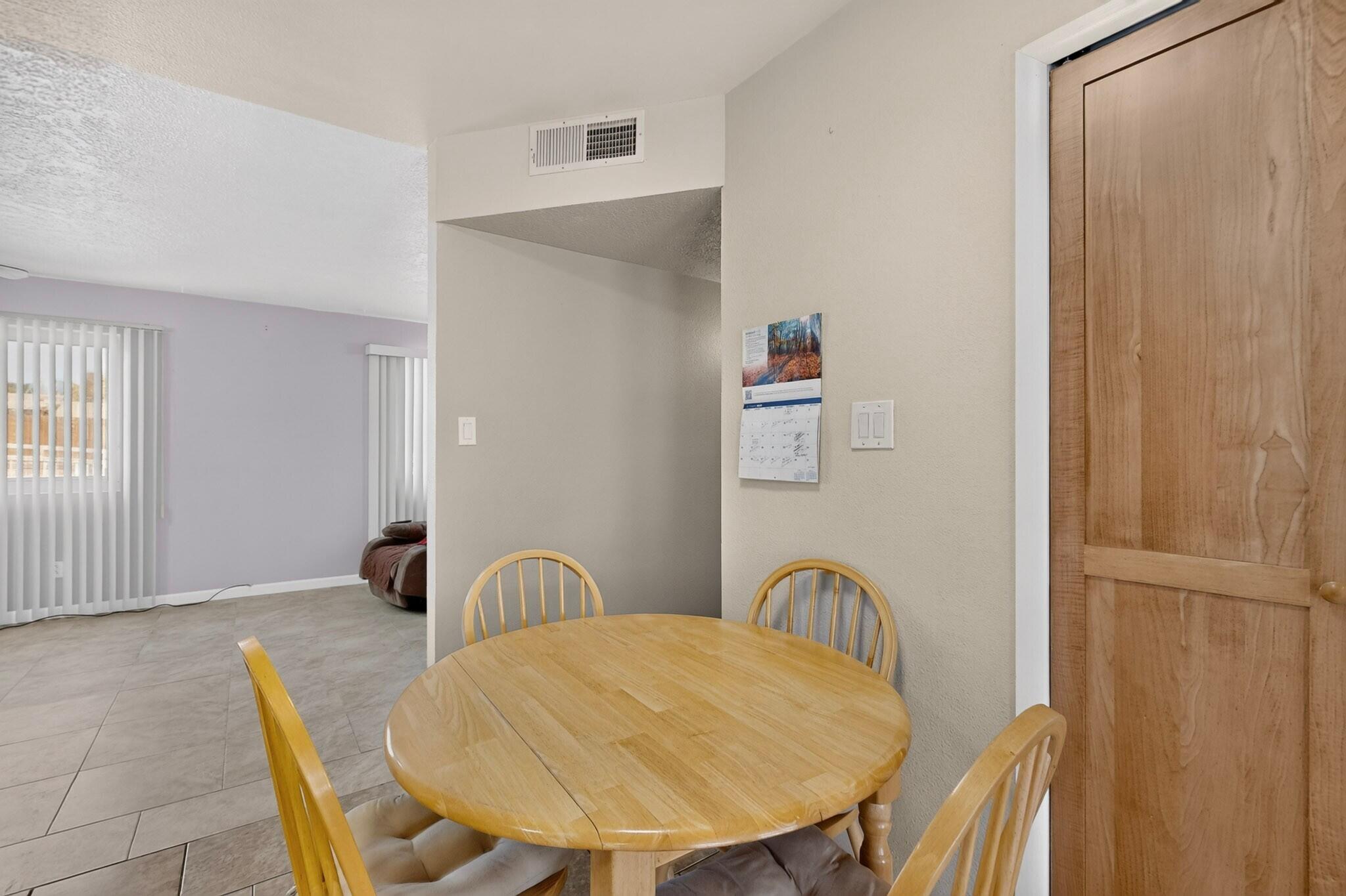 Photo 5 — 9204 Camino San Martin SW