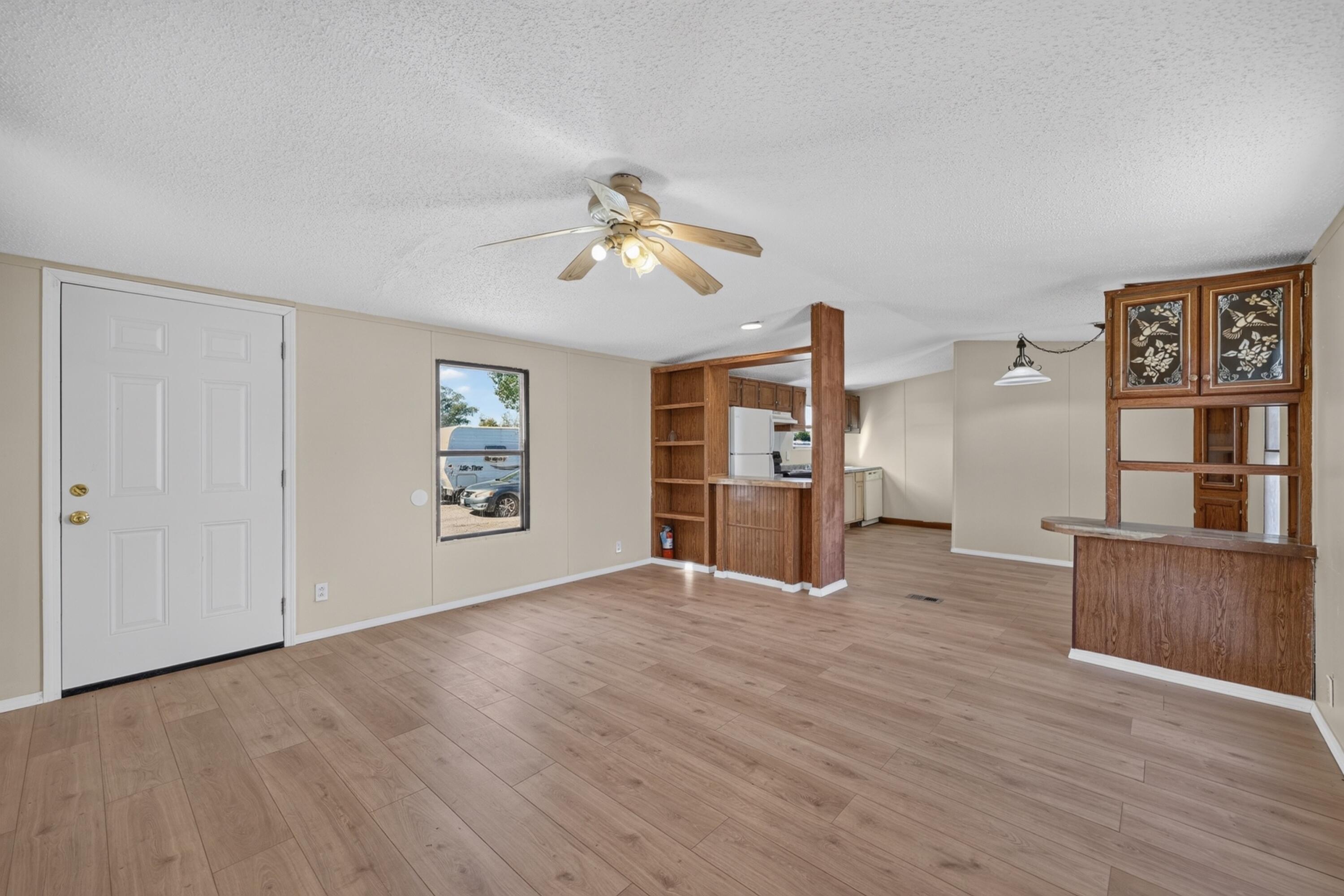 Photo 7 — 500 Tyler Road NE TRLR 33