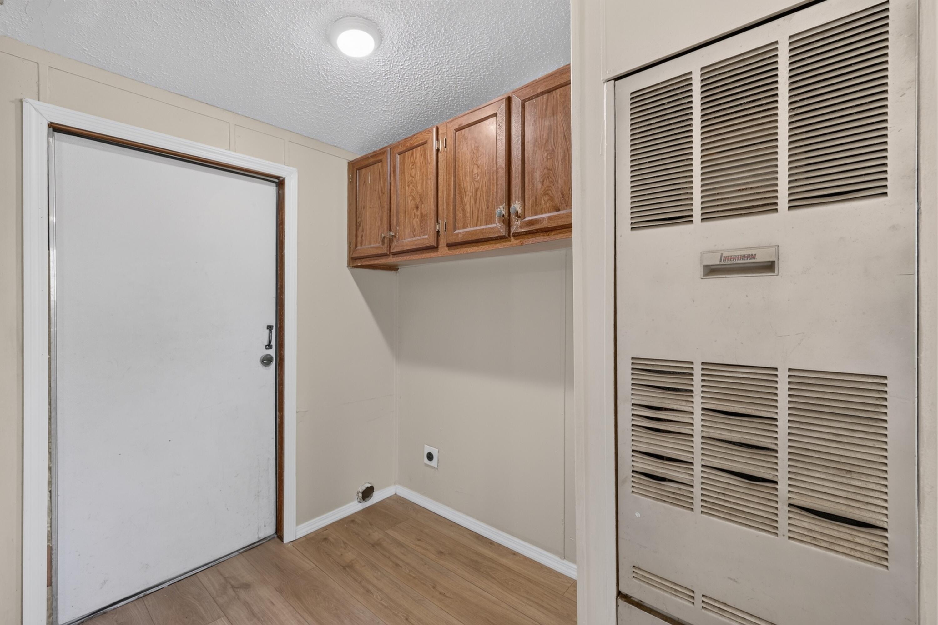 Photo 20 — 500 Tyler Road NE TRLR 33