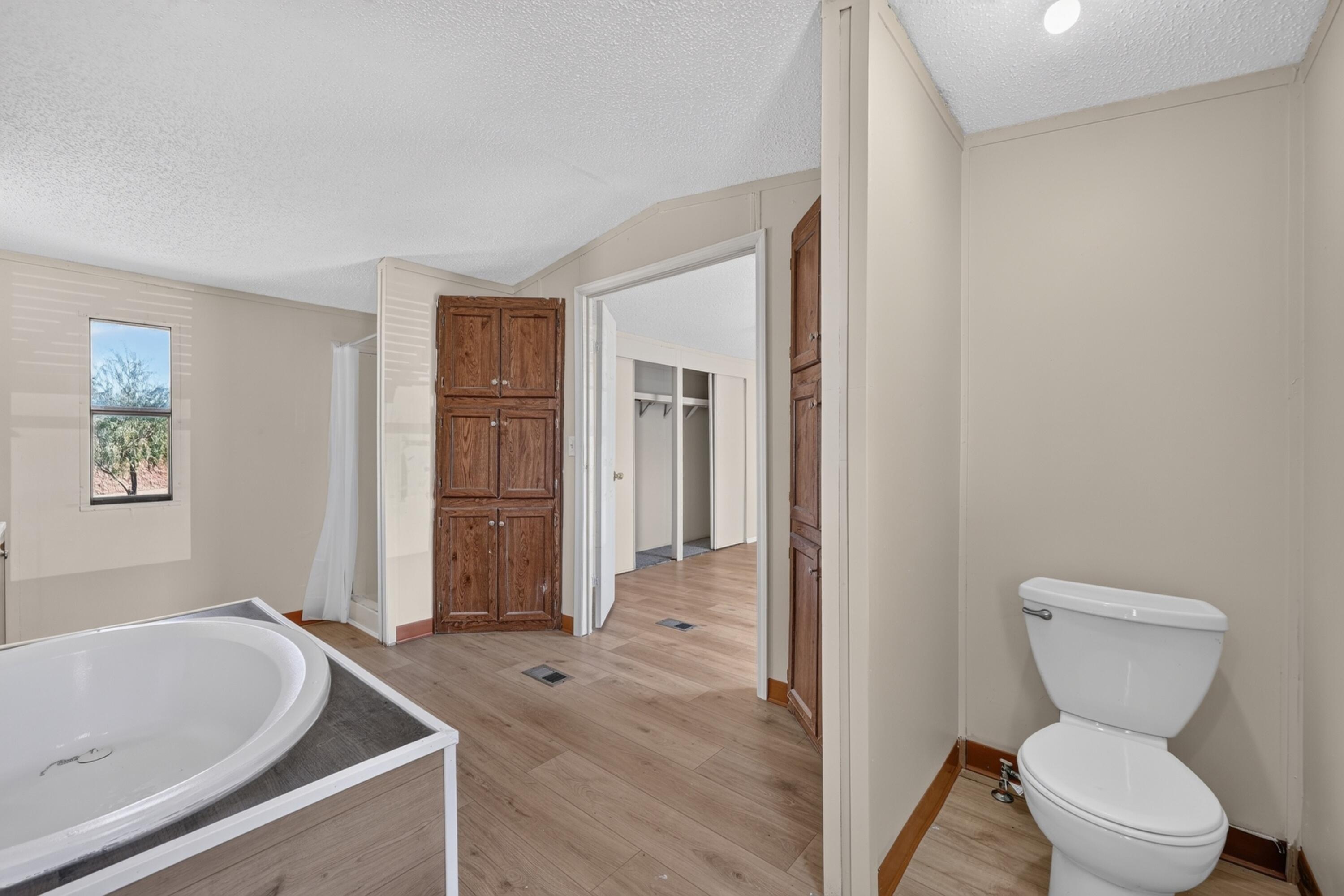 Photo 4 — 500 Tyler Road NE TRLR 33
