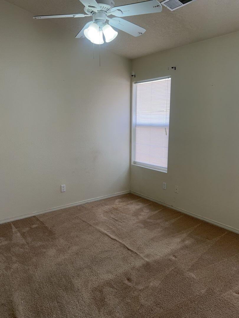 Photo 6 — 7817 Louisiana Boulevard NE UNIT 202
