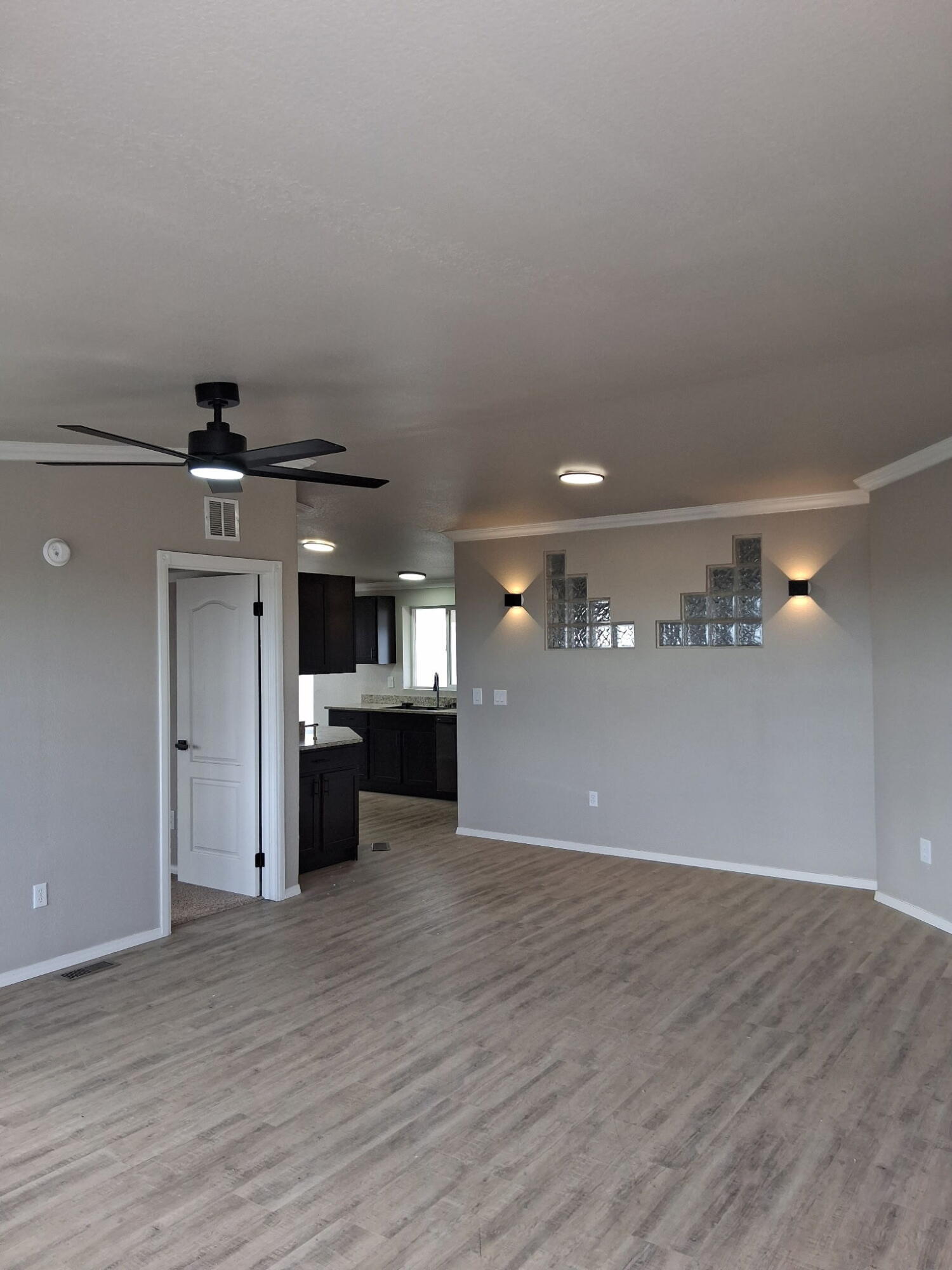 Photo 4 — 125 Otero Road