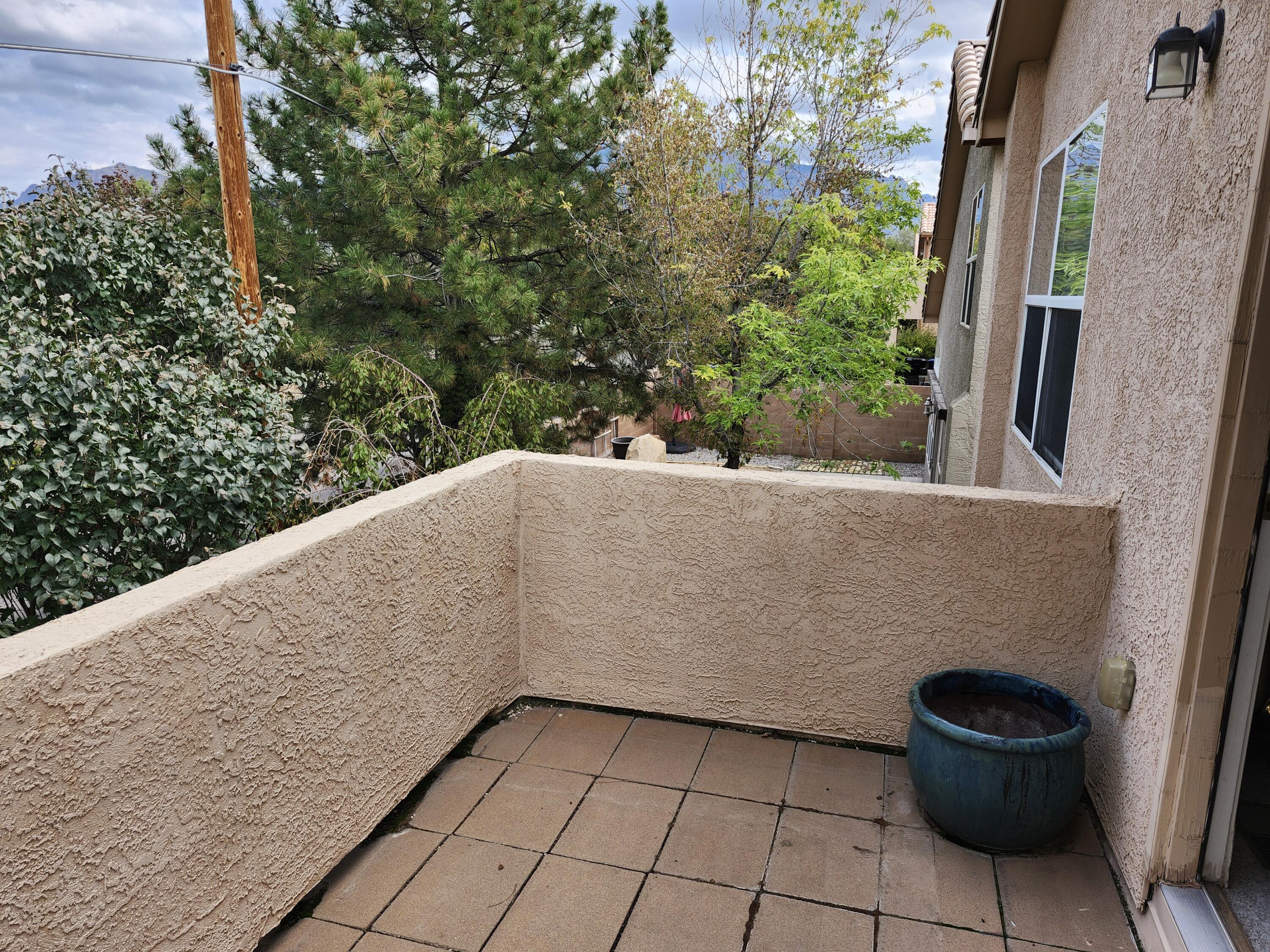 Photo 5 — 7415 Desert Eagle Road NE