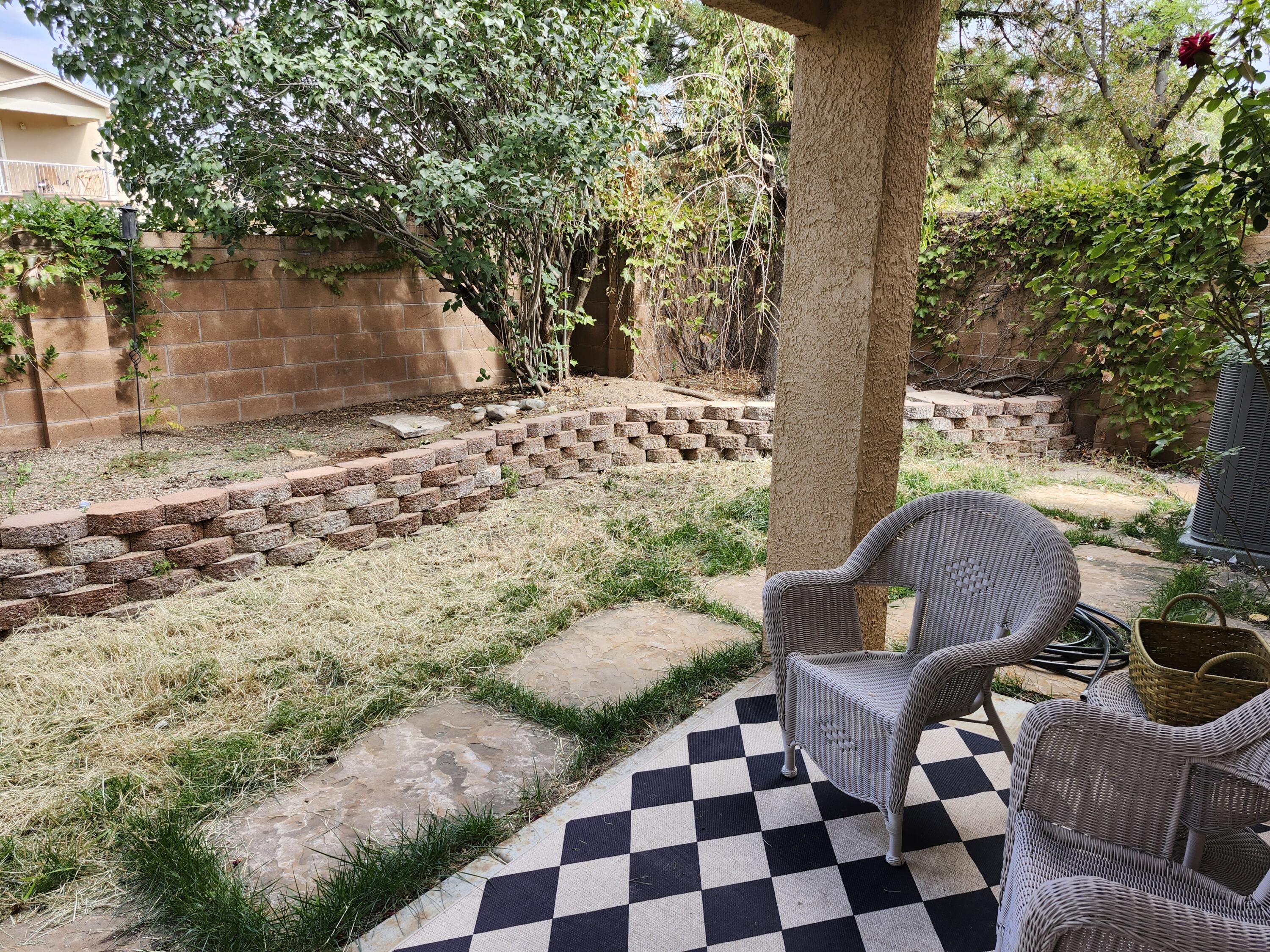 Photo 13 — 7415 Desert Eagle Road NE