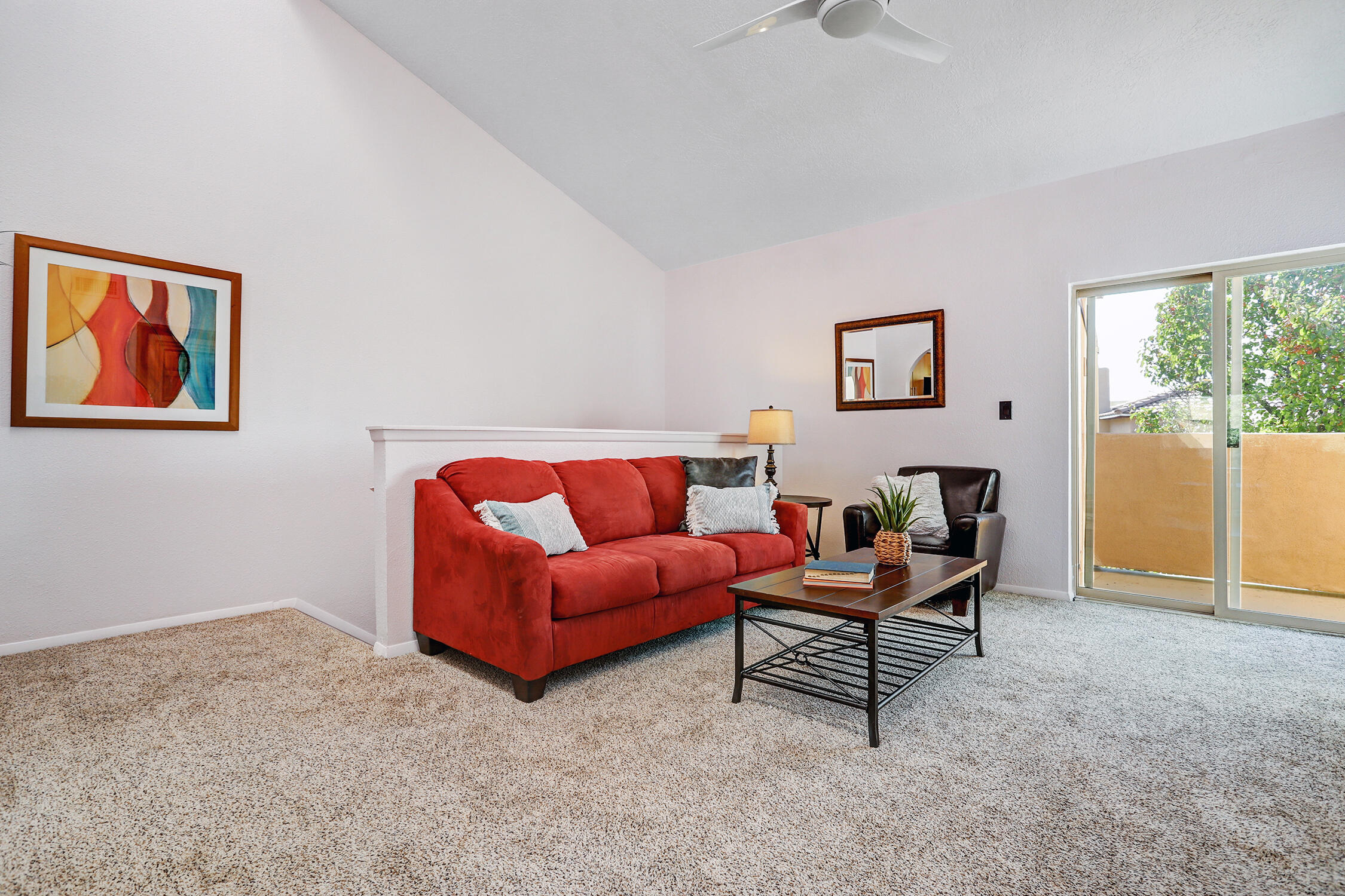 Photo 14 — 13246 Candelaria Road NE