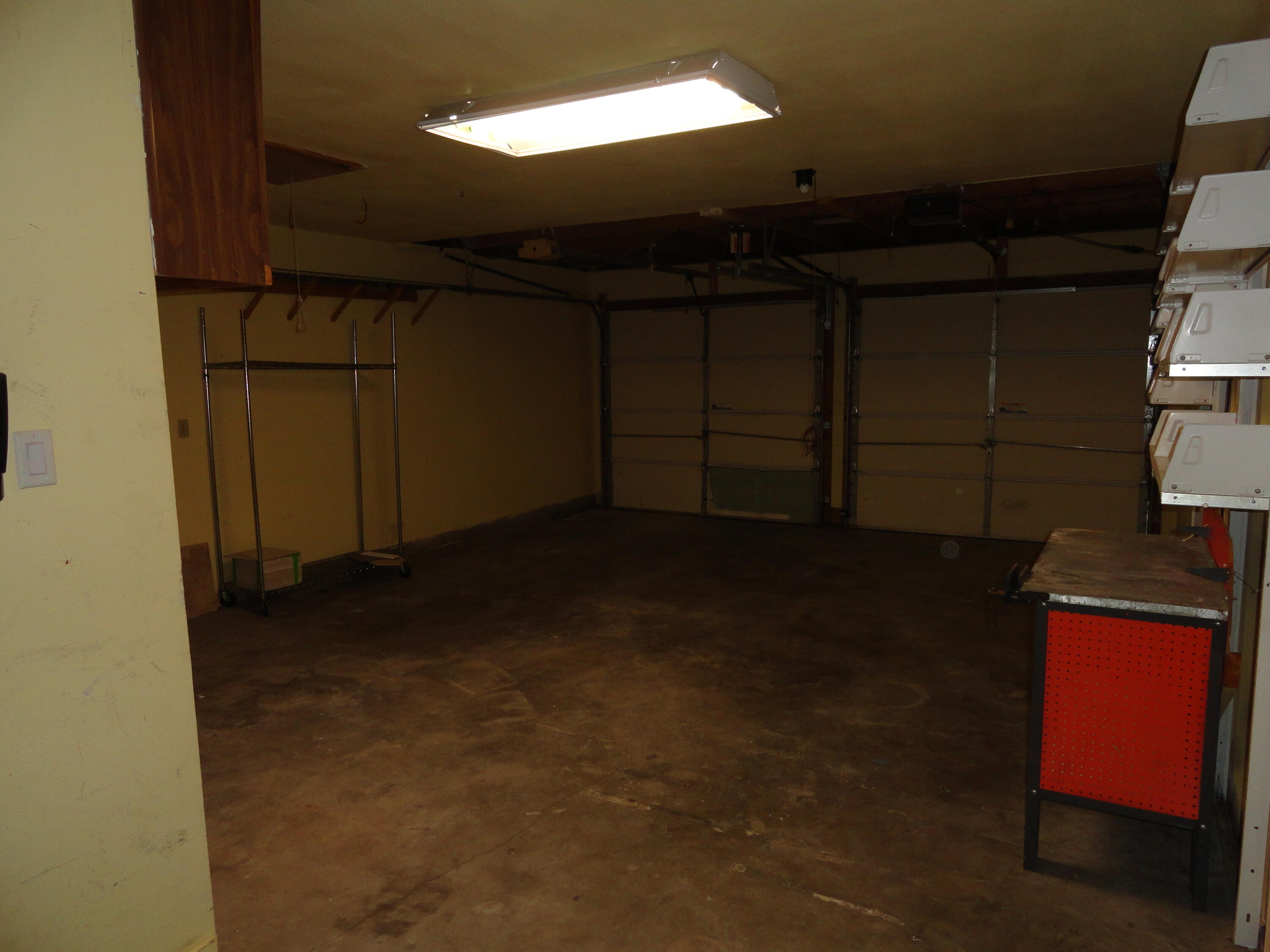 Photo 5 — 12508 Apache Place NE