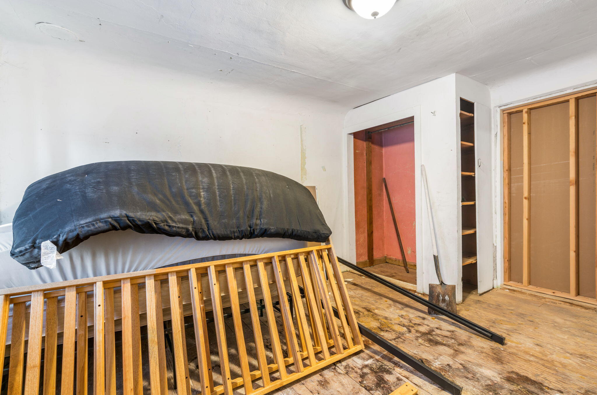 Photo 9 — 34 Serafin Road