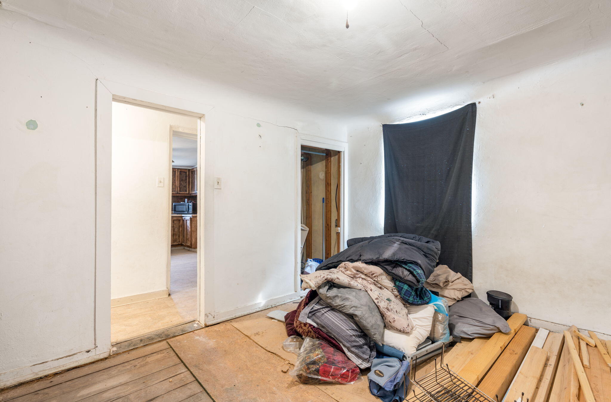 Photo 12 — 34 Serafin Road