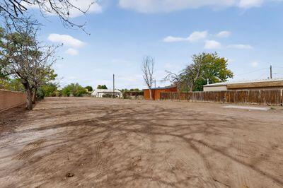 Photo 18 — 8907 Guadalupe Trail NW
