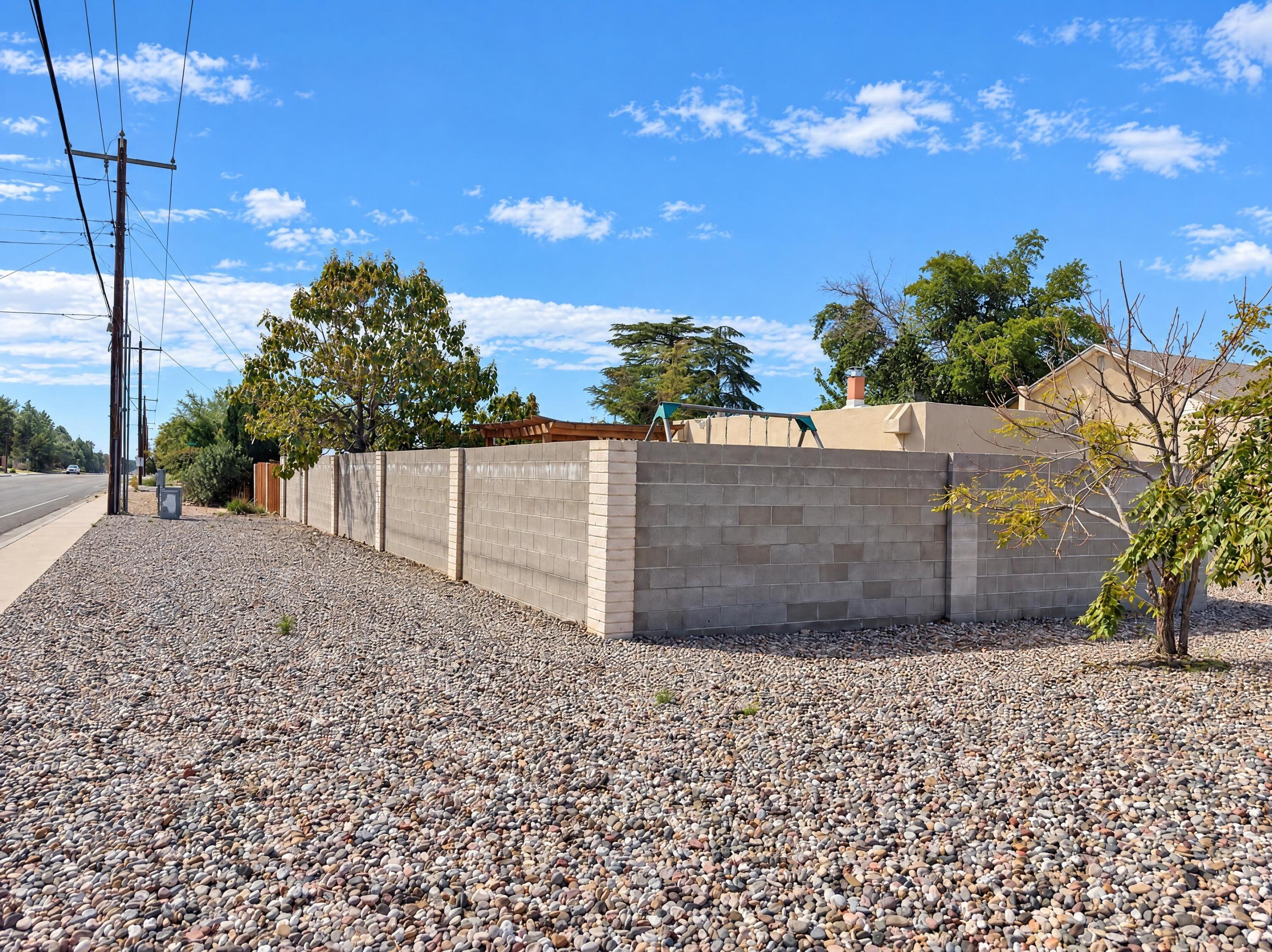 Photo 2 — 10336 Karen Avenue NE
